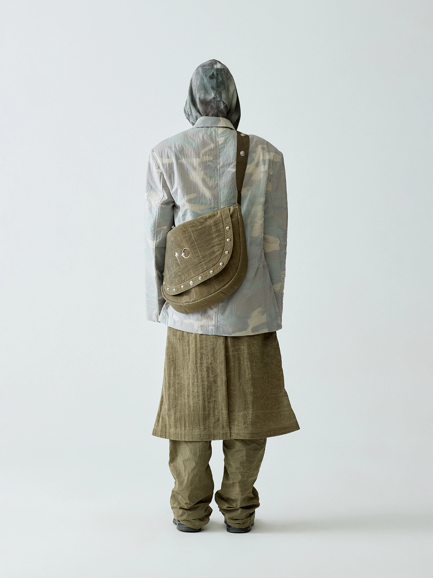 Сумка Thug Club Scarred Bio Army Messenger Bag Khaki