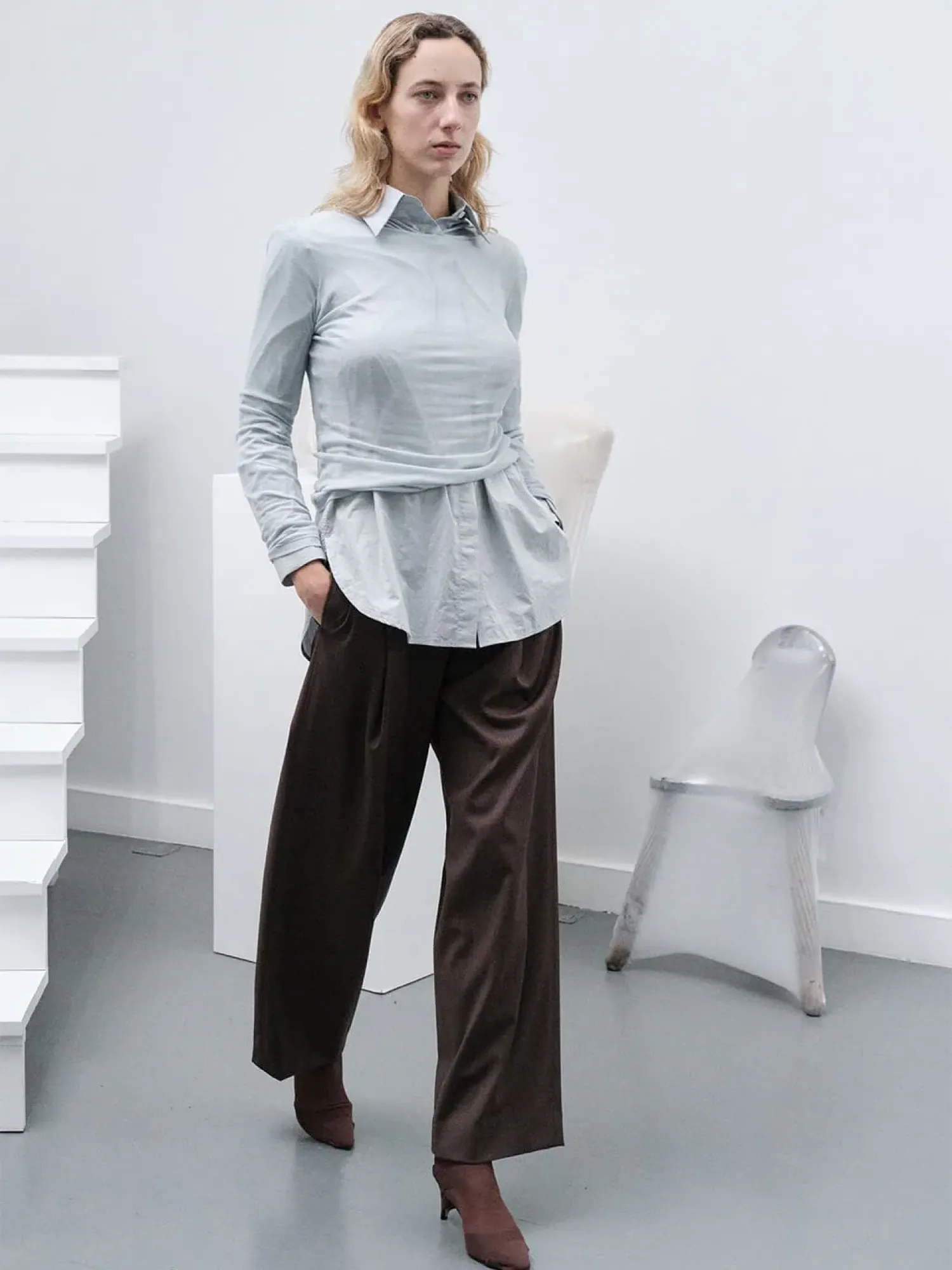 Женский лонгслив AMOMENTO Round T-Shirts Light Blue