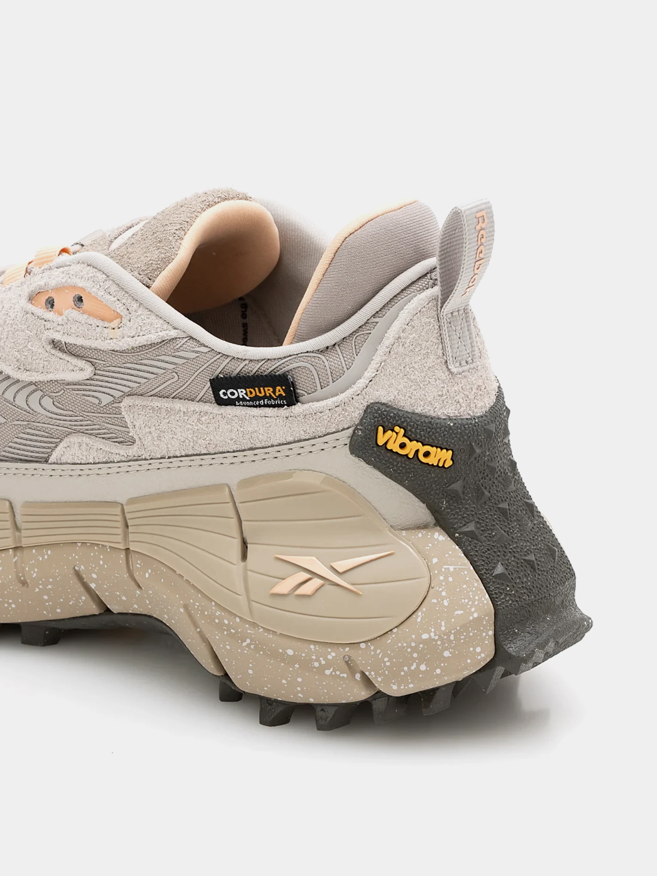 Кроссовки Reebok Zig Kinetica 2.5 Edge Beige