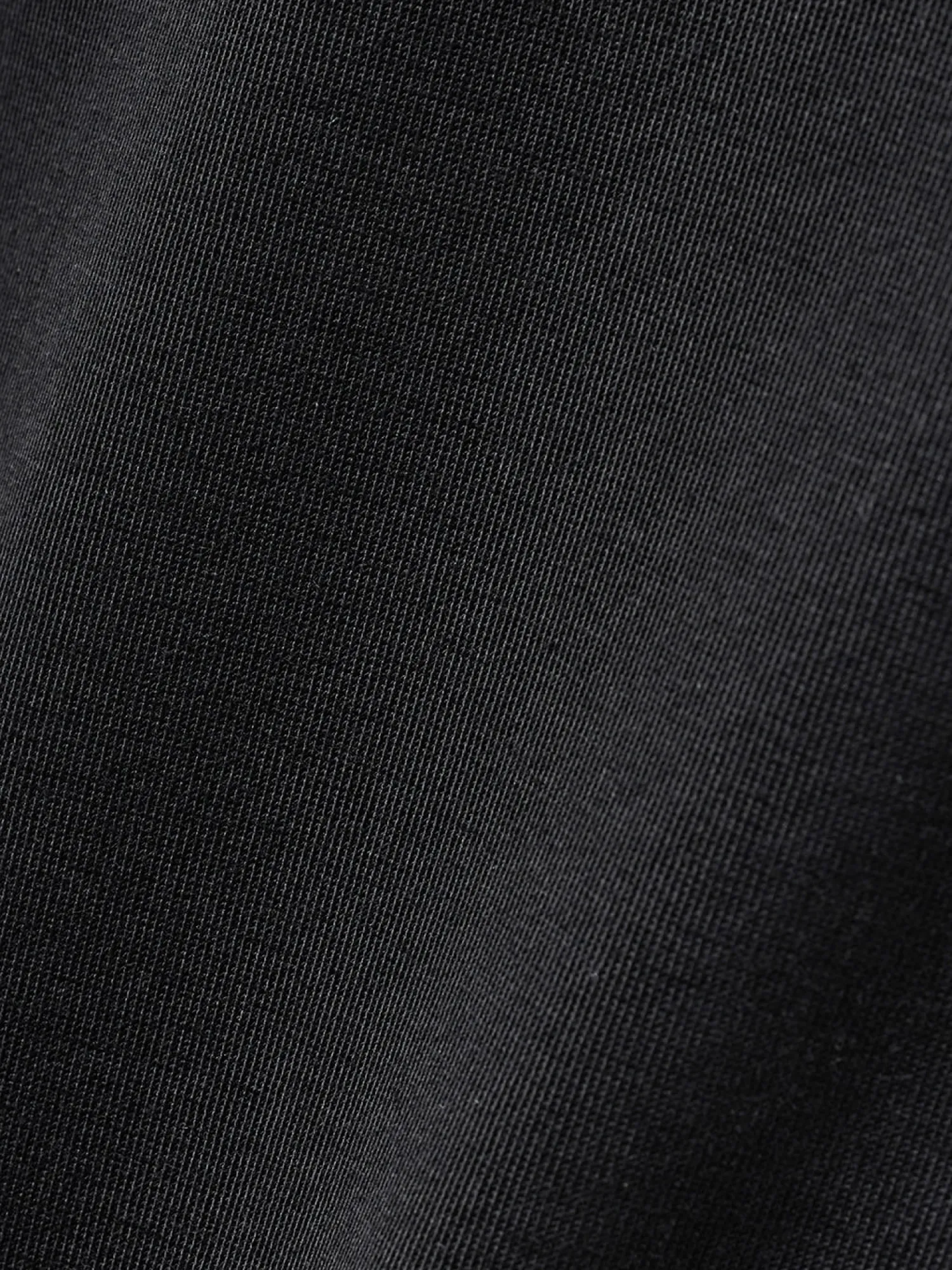 Женская футболка AMOMENTO Basic Black