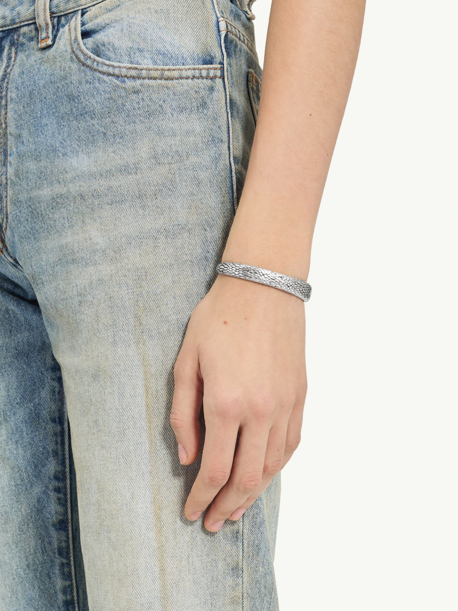 Браслет MM6 Maison Margiela Mermaid Cuff Polished Palladio