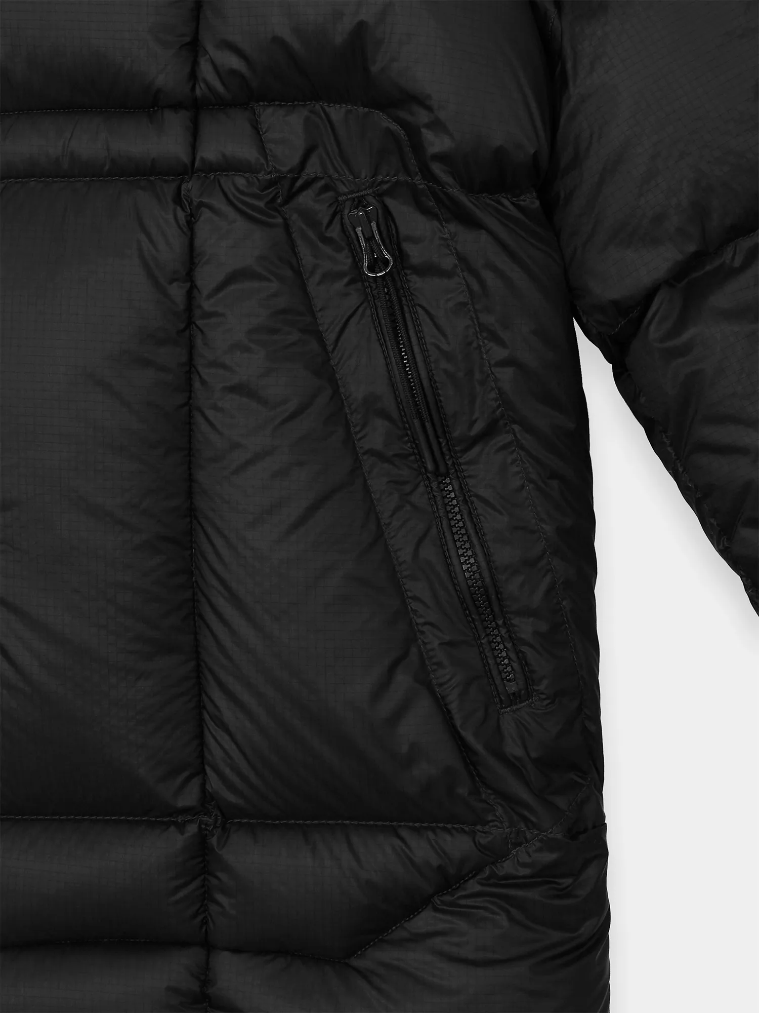 Пуховик C.P. Company D.D. Shell Hooded Medium Down Black