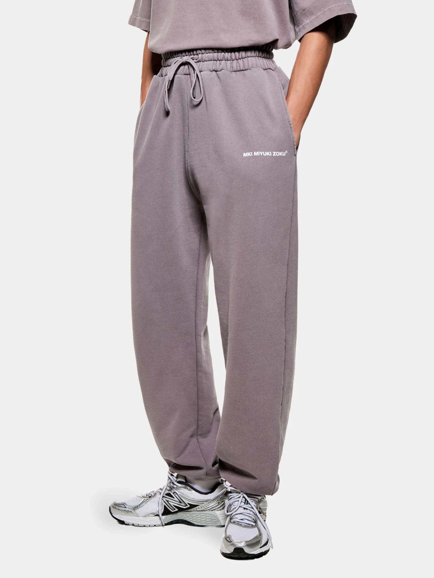 Брюки MKI MIYUKI ZOKU Uniform Joggers Pigment Raisin
