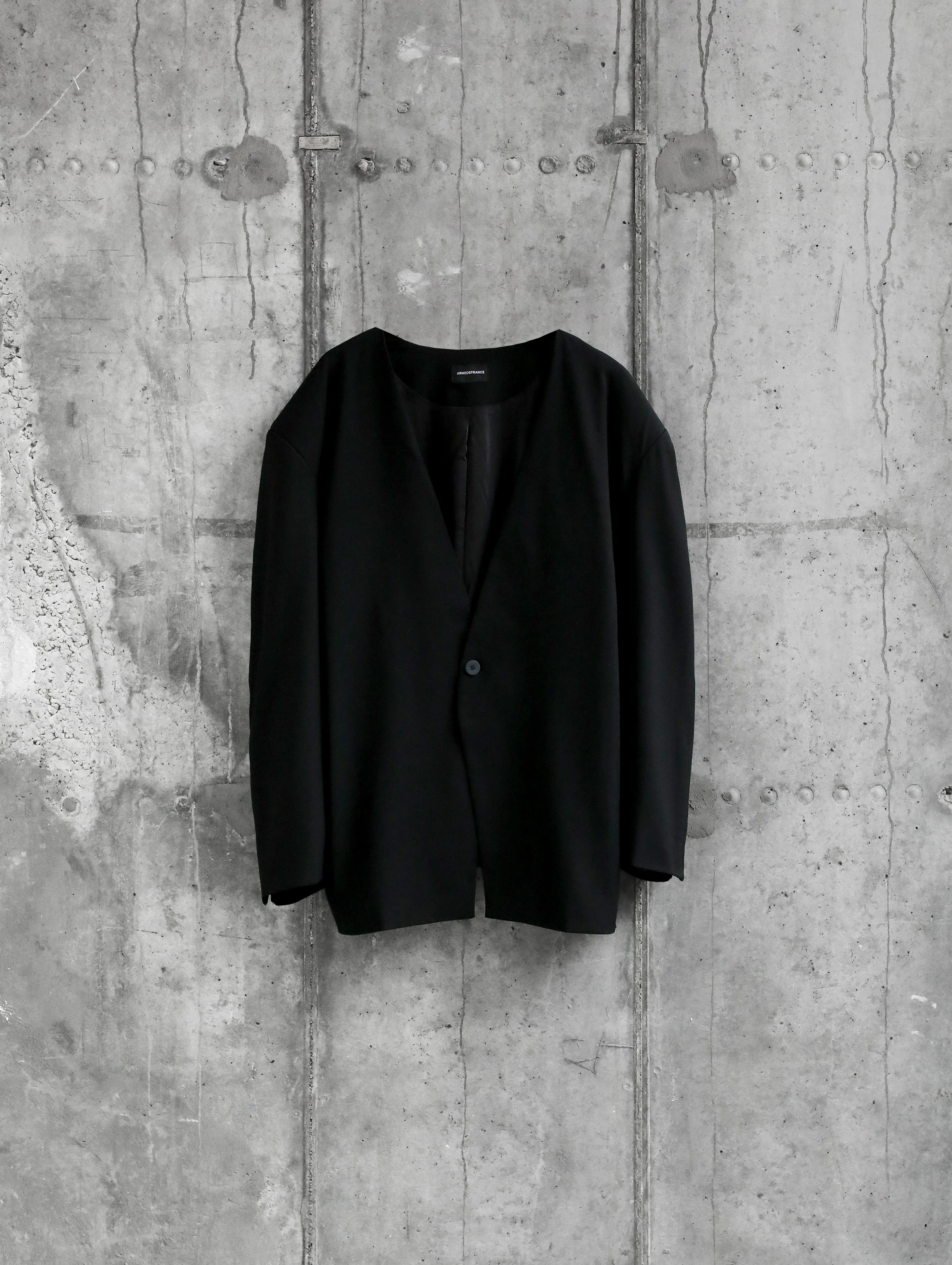 Пиджак ARNODEFRANCE Collarless Blazer Black