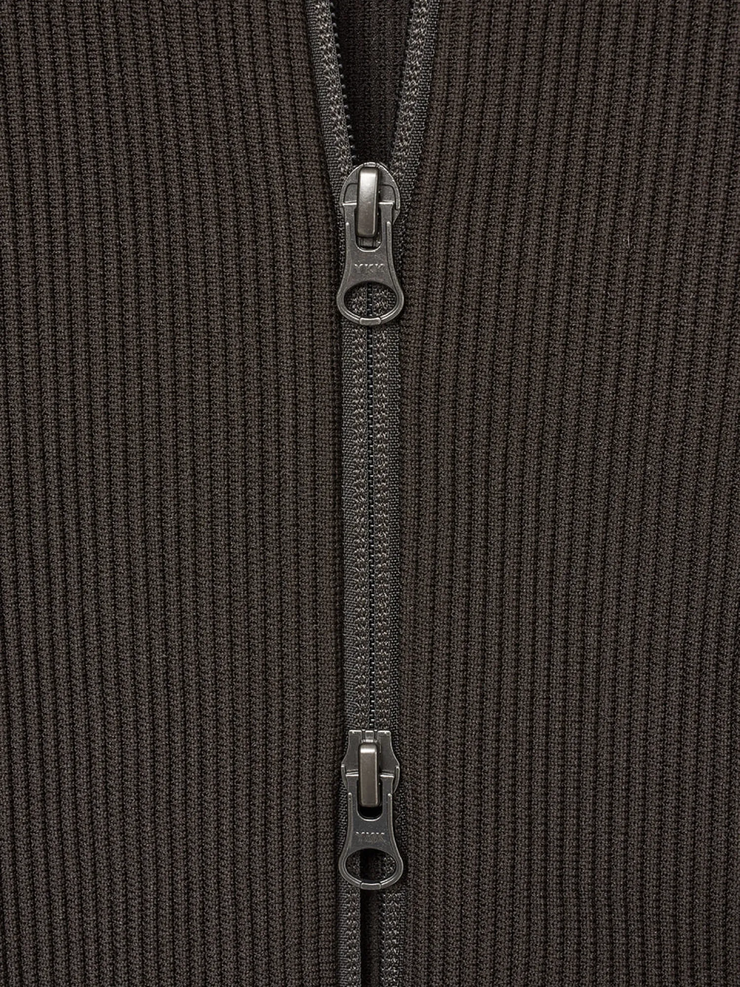 Кардиган AMOMENTO Mock Neck Zip-Up Dark Brown