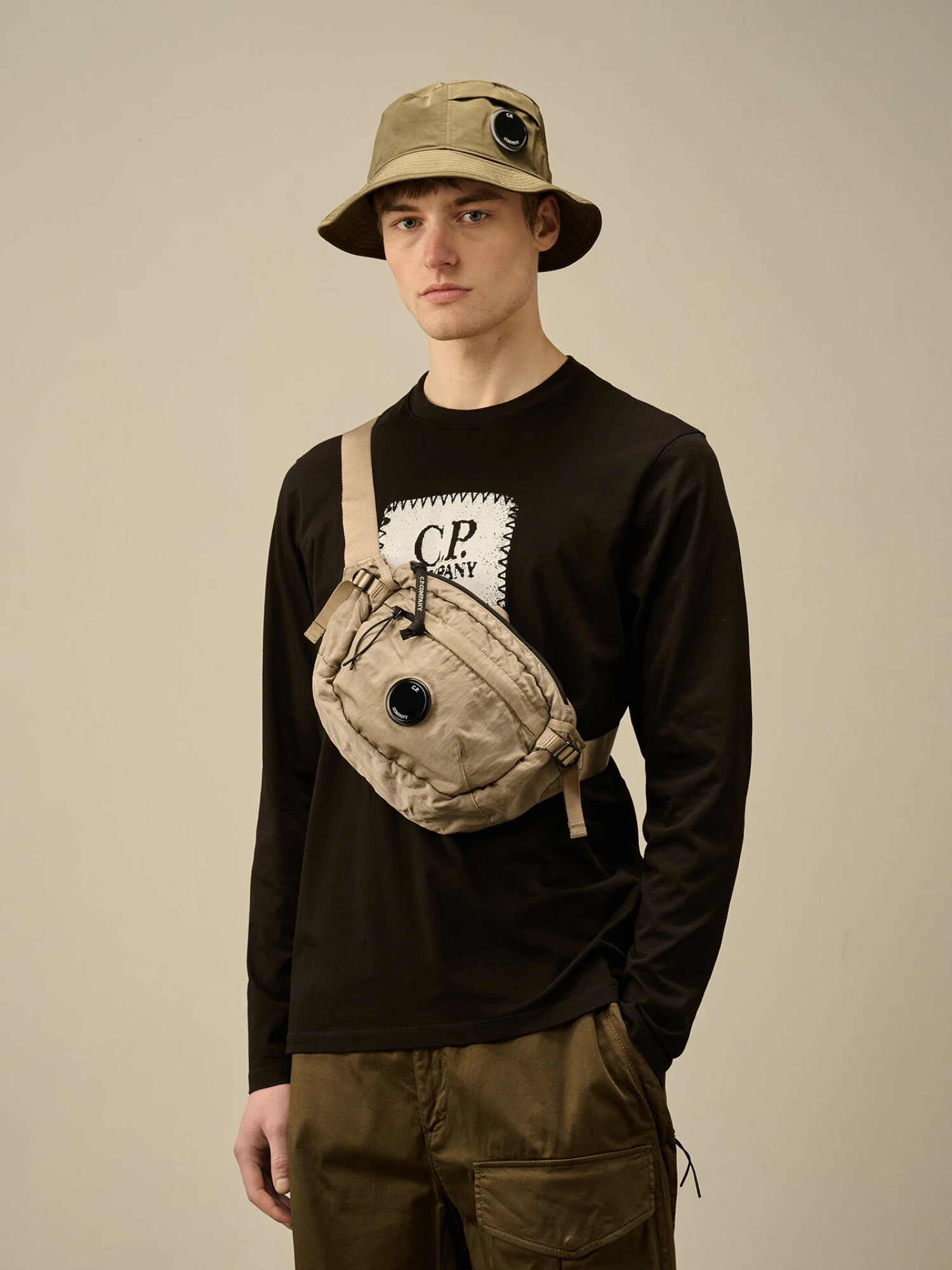 Сумка C.P. Company Nylon B Crossbody Pack Vintage Khaki