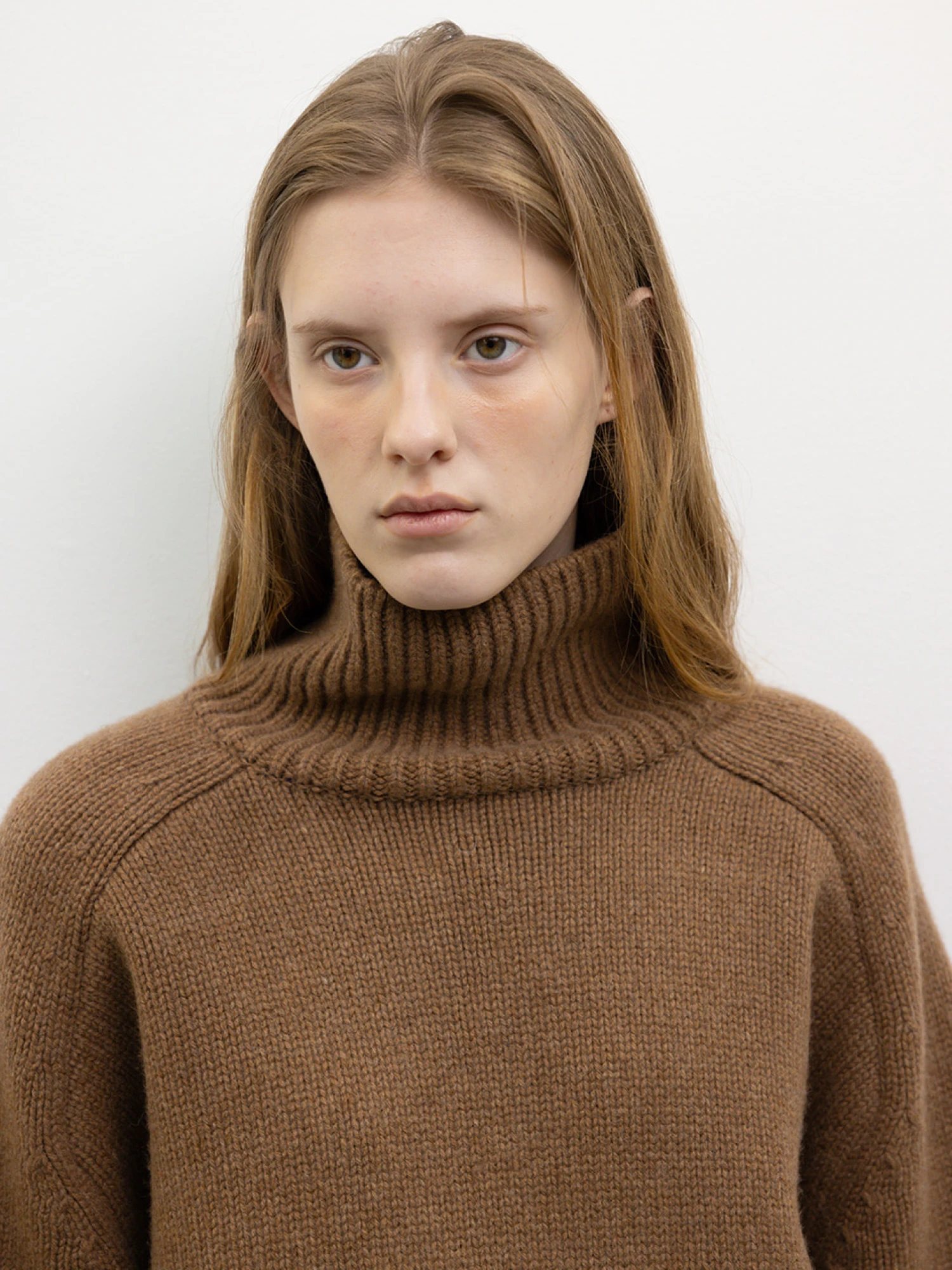 Женский свитер LE17SEPTEMBRE Raglan Wool Brown