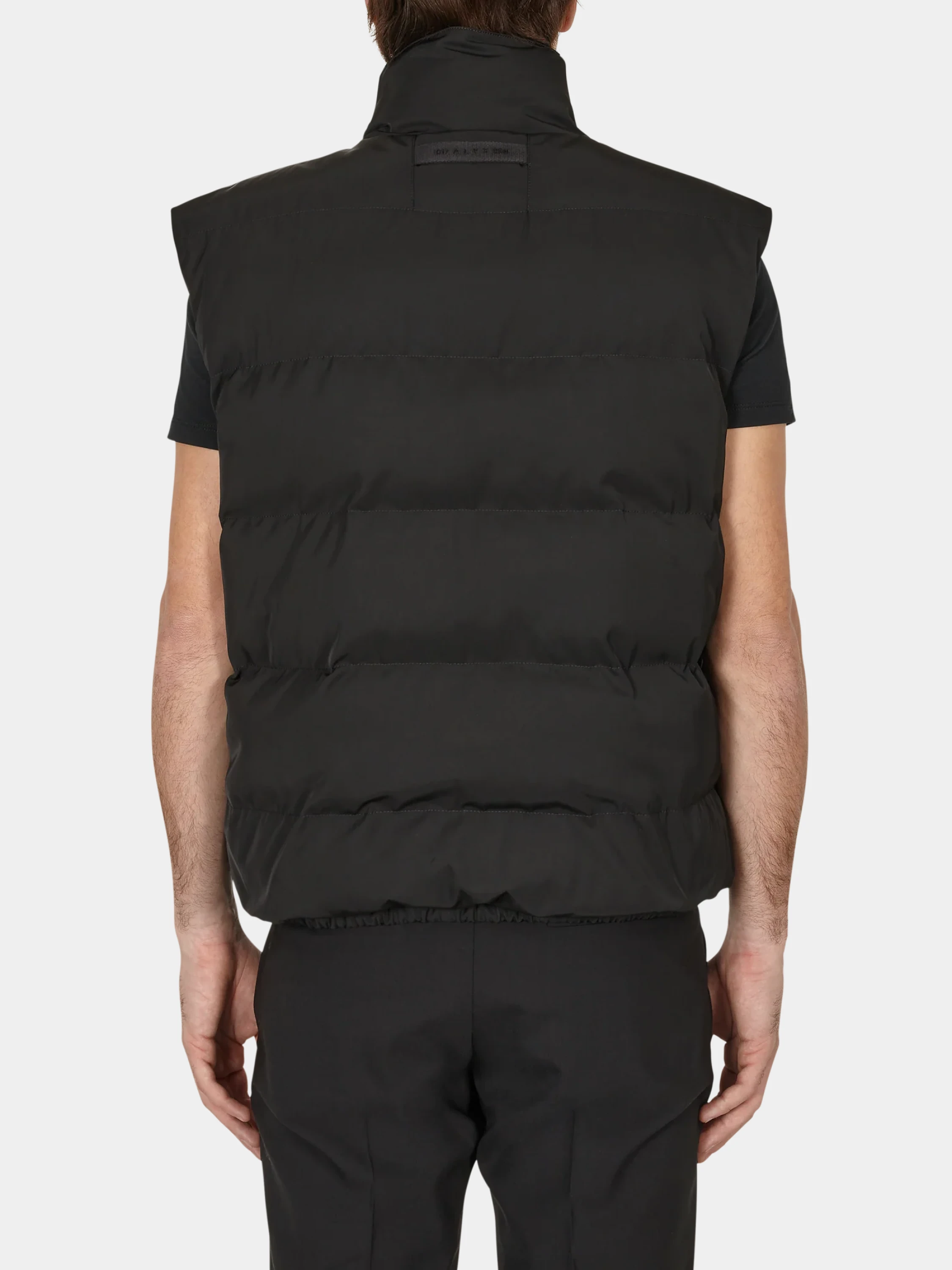 Жилет 1017 ALYX 9SM Buckle Puffer Vest - X Black