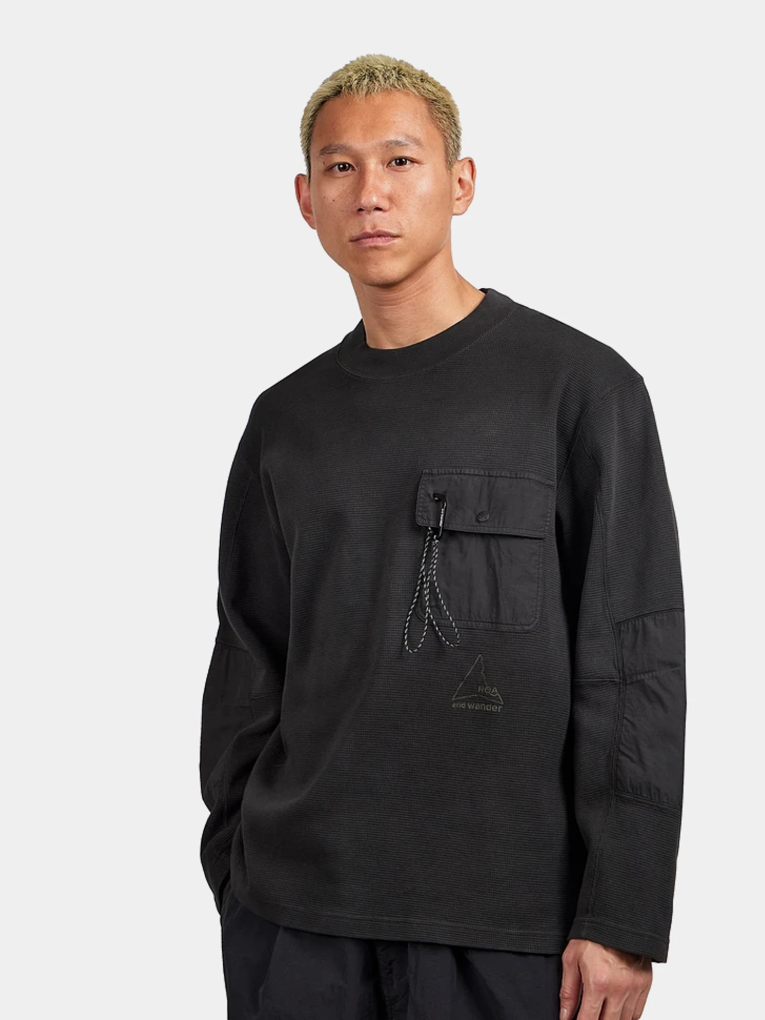 Лонгслив Roa x And Wander Garment-Dyed Black