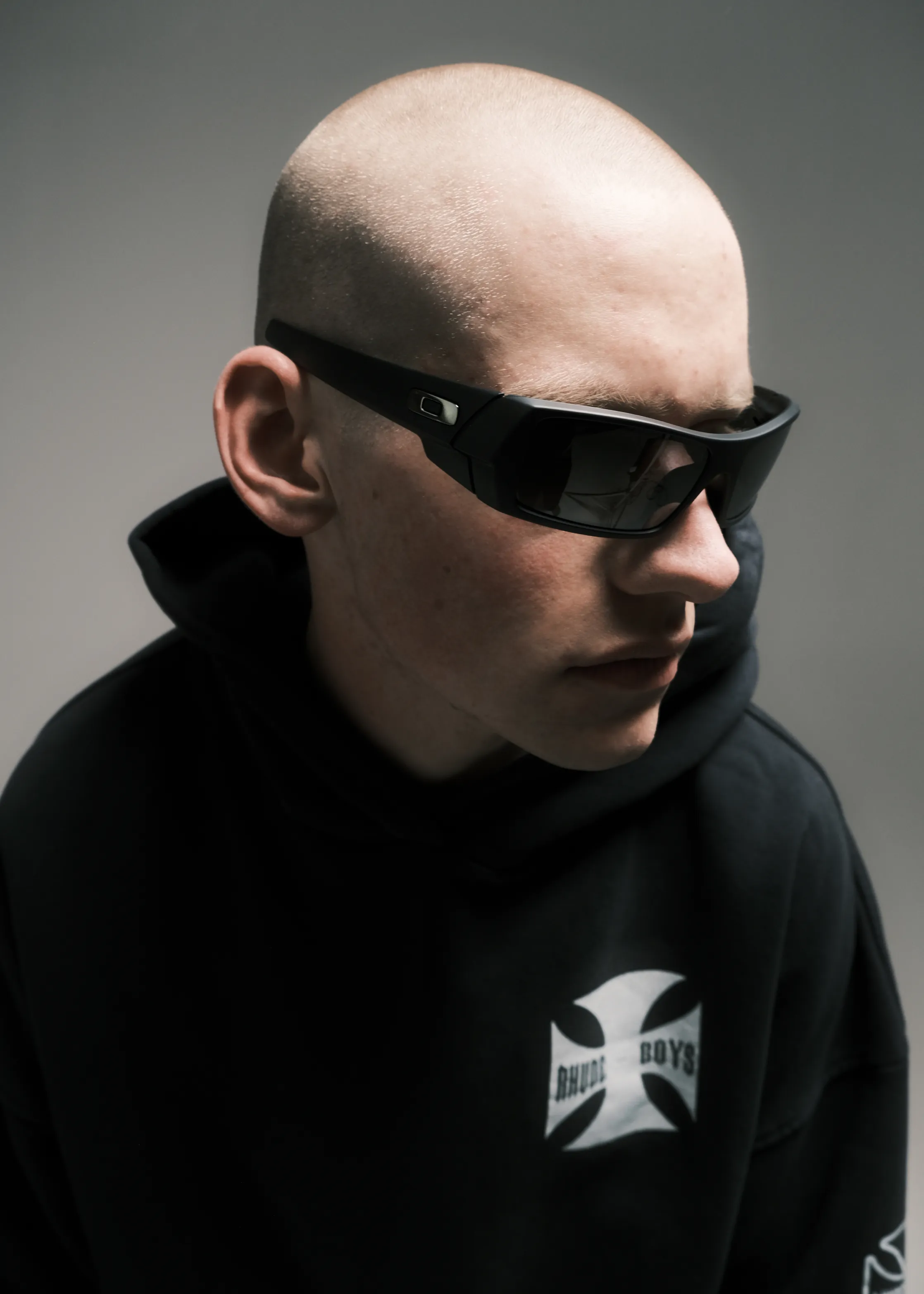 STUDIO SLOW FITS: главный герой — Rhude