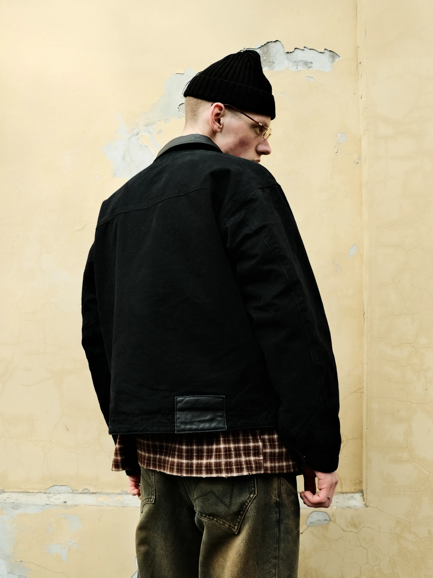 Шапка Uniform Bridge Wool Short Beanie Black