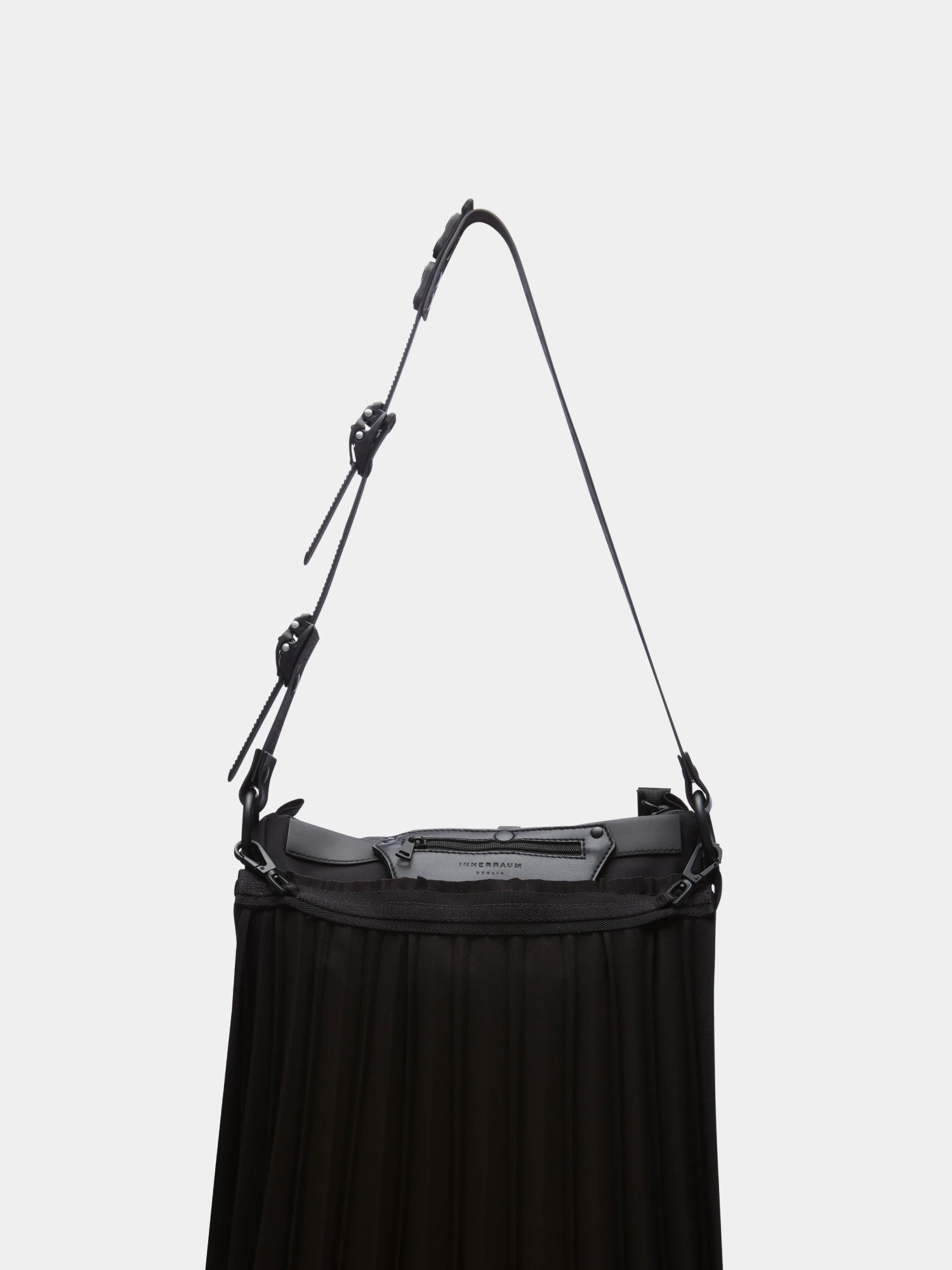 Сумка INNERRAUM Object I30 Fanny Pack Black Matt Pliss