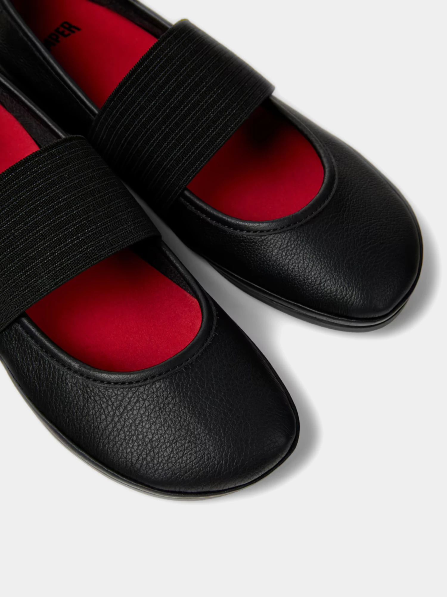 Женские балетки Camper Right Nina Black