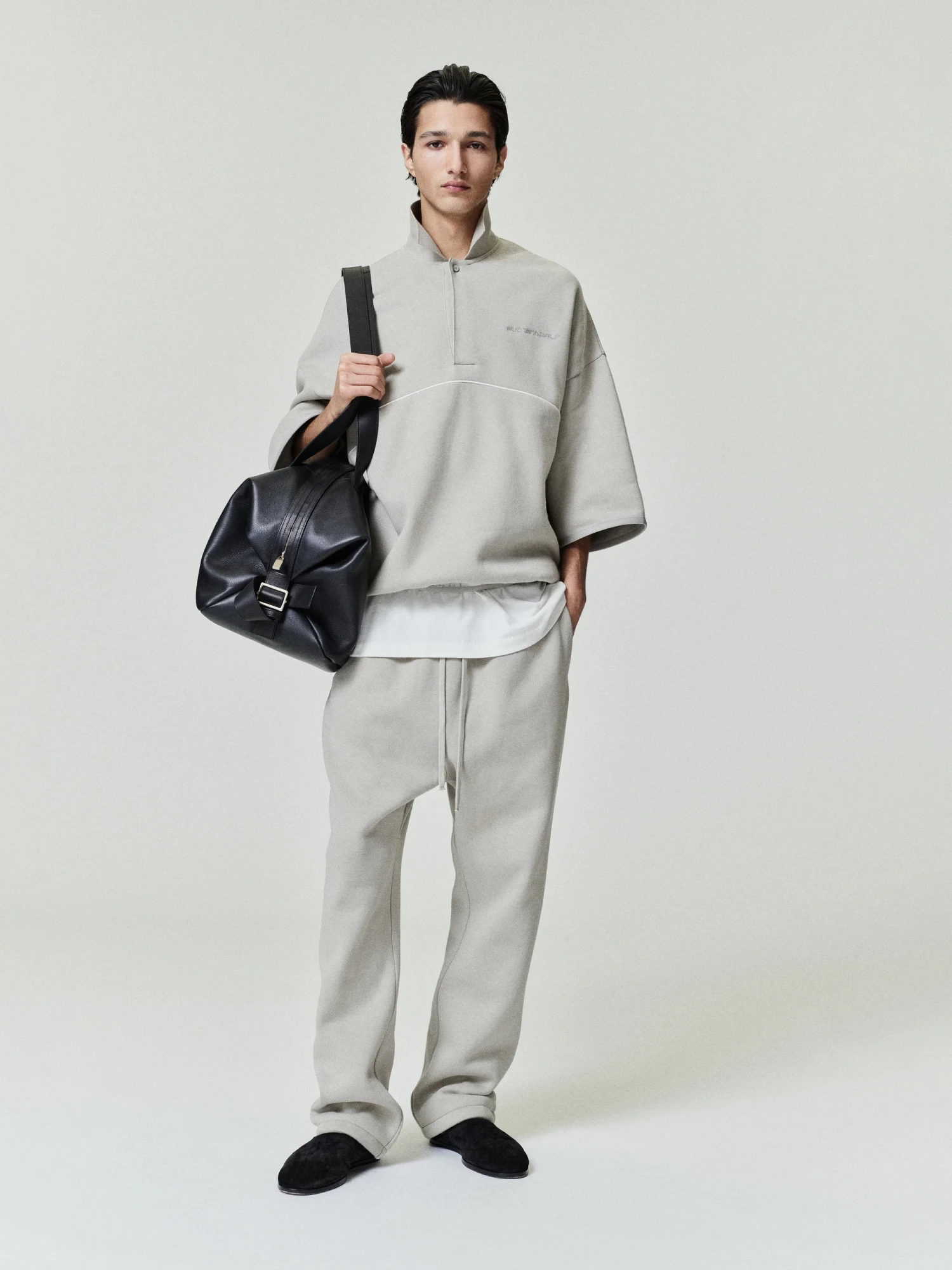 Поло Fear of God ESSENTIALS Active Trace Seal