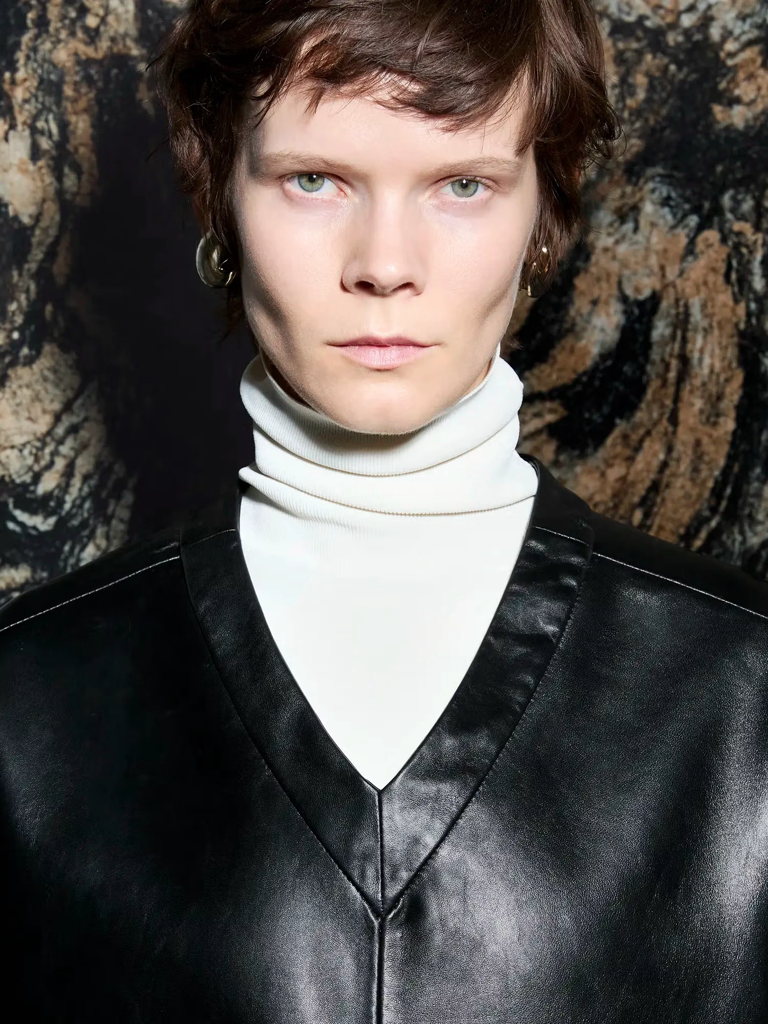 Футболка entire studios Leather Black