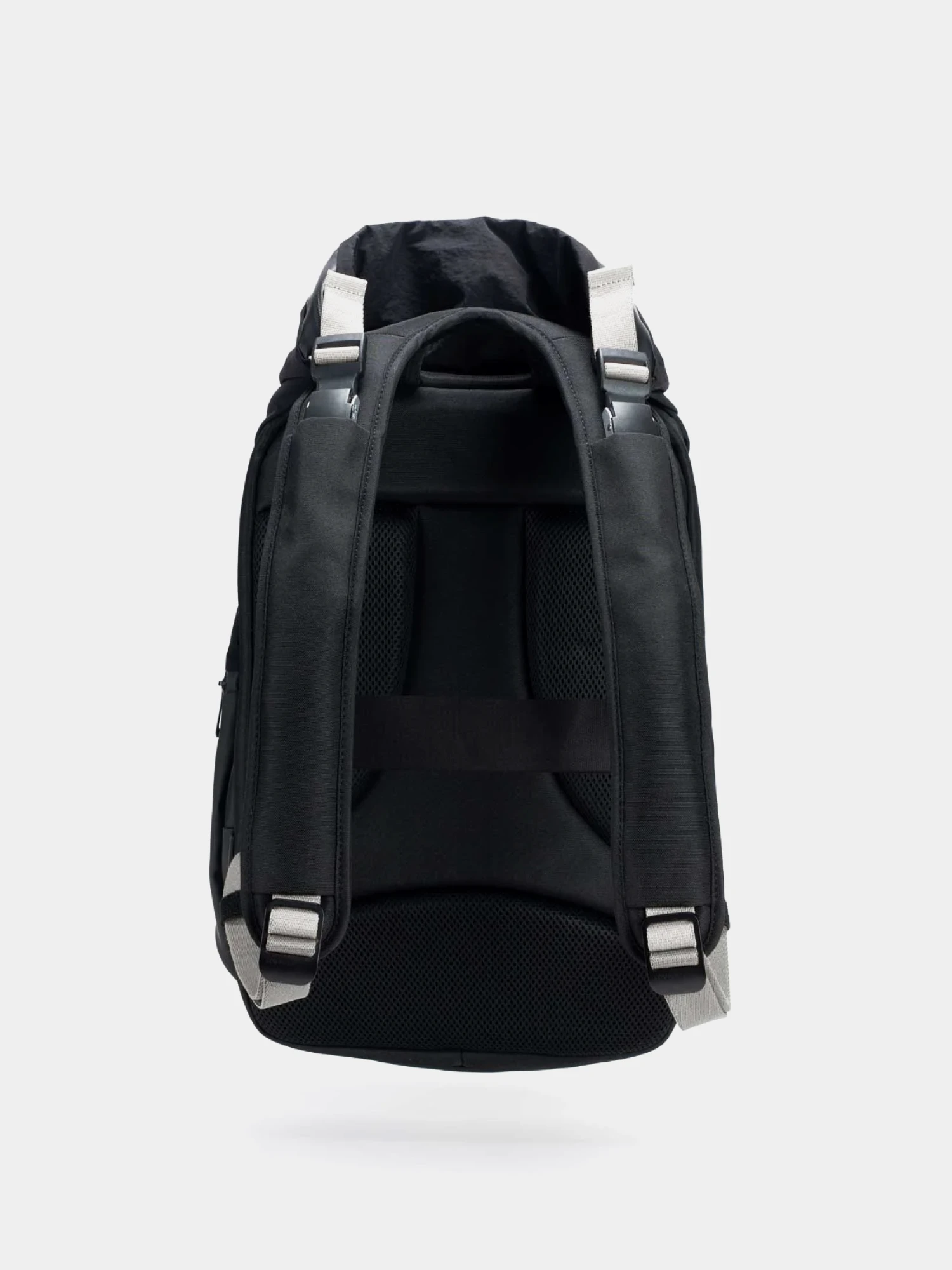 Рюкзак COTE&CIEL Nile S Smooth Black