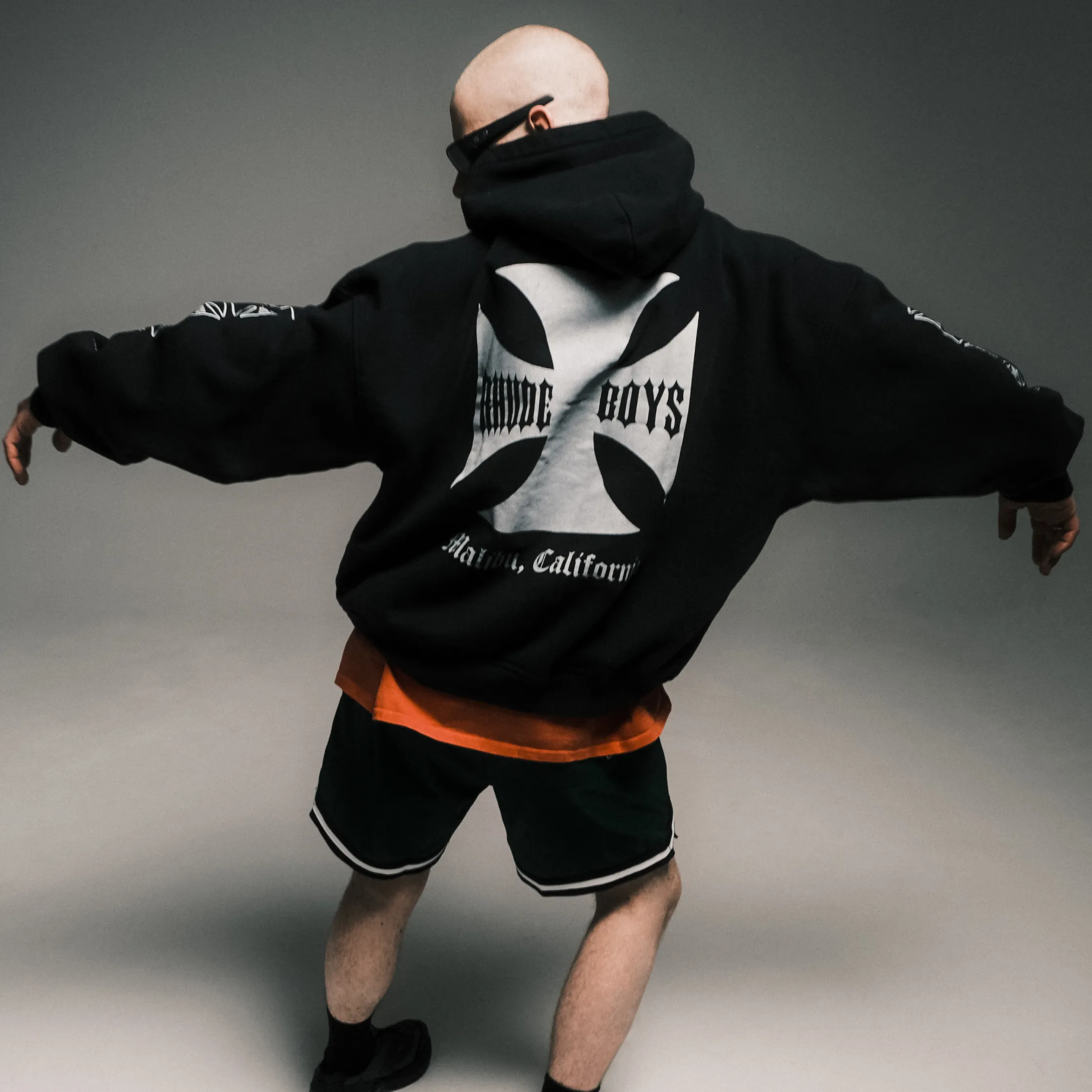 STUDIO SLOW FITS: главный герой — Rhude