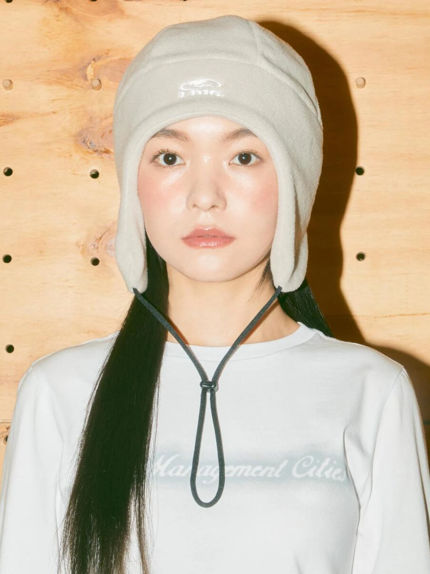 Шапка LMC Oval Globe Fleece Earflap Beanie Dark Beige