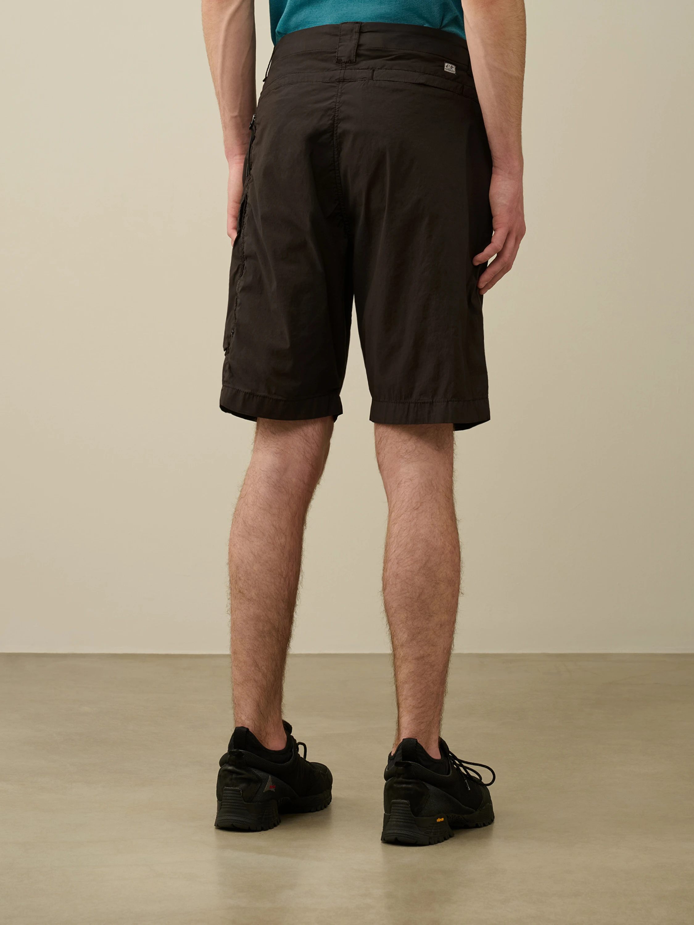 Шорты C.P. Company 50 Fili Stretch Cargo Black