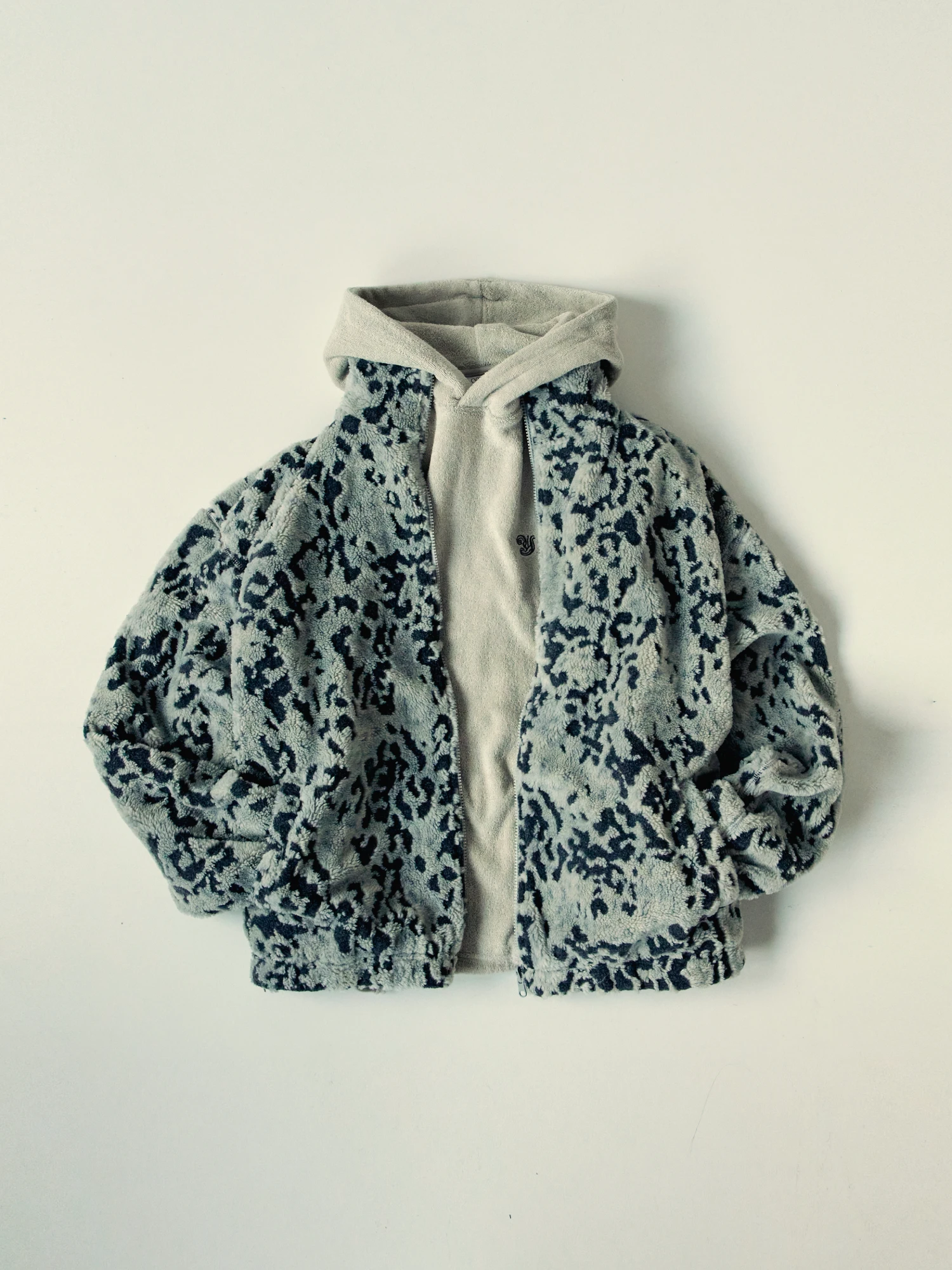 Двусторонняя флисовая куртка YESEYESEE Reversible Leopard Fleece Jacket Silver