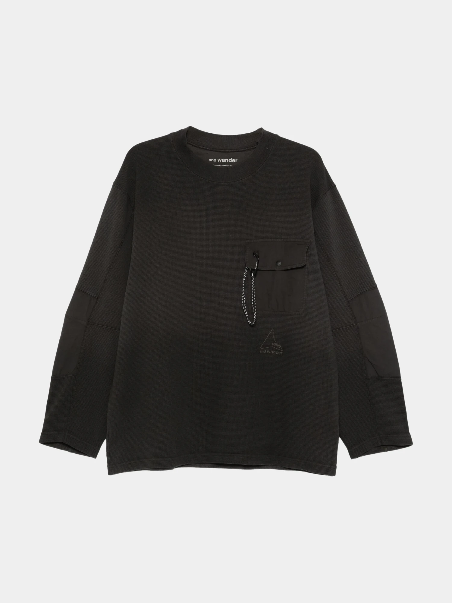 Лонгслив Roa x And Wander Garment-Dyed Black