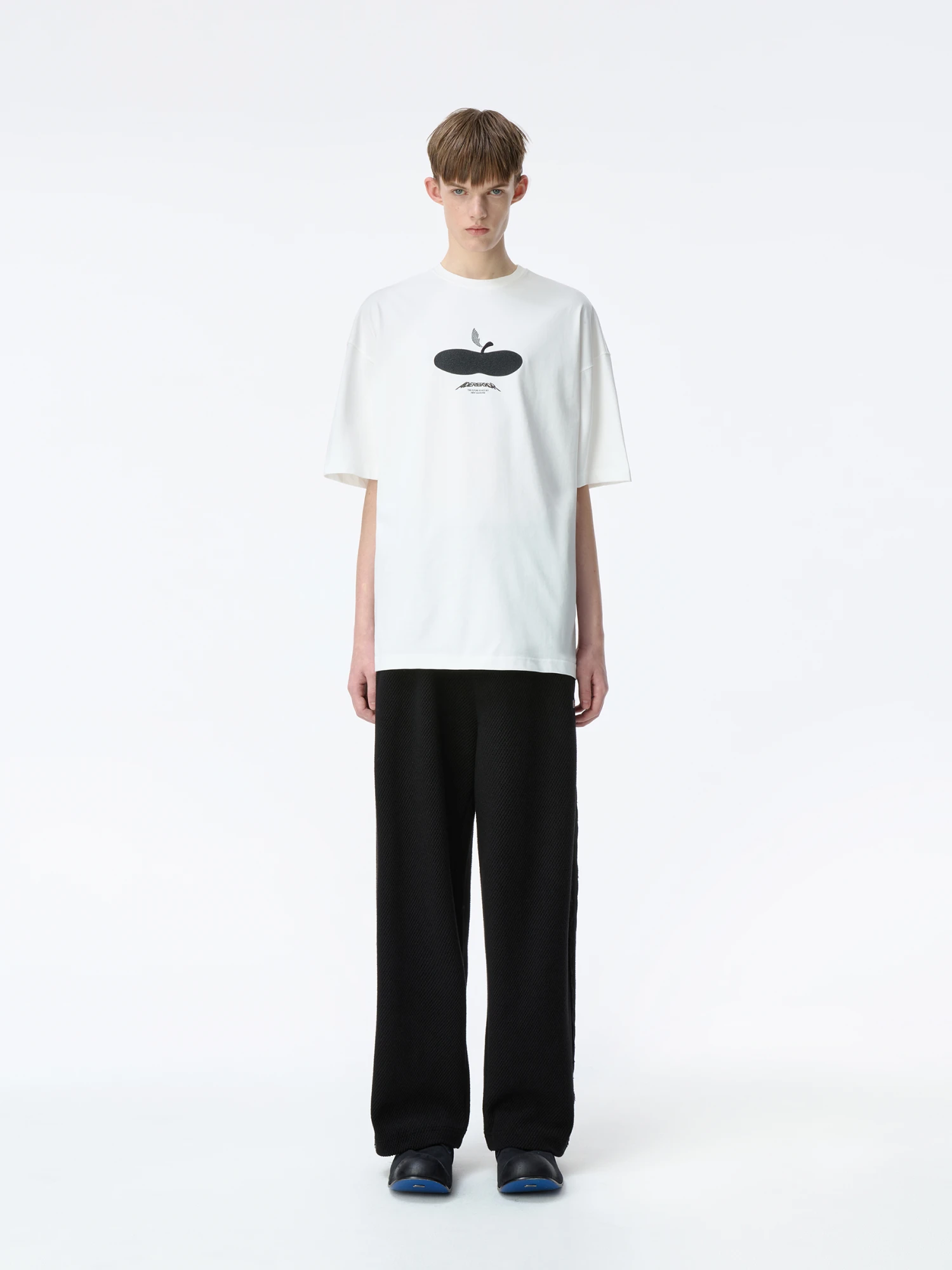 Футболка ADERERROR Press Apple Product. 47 Off White