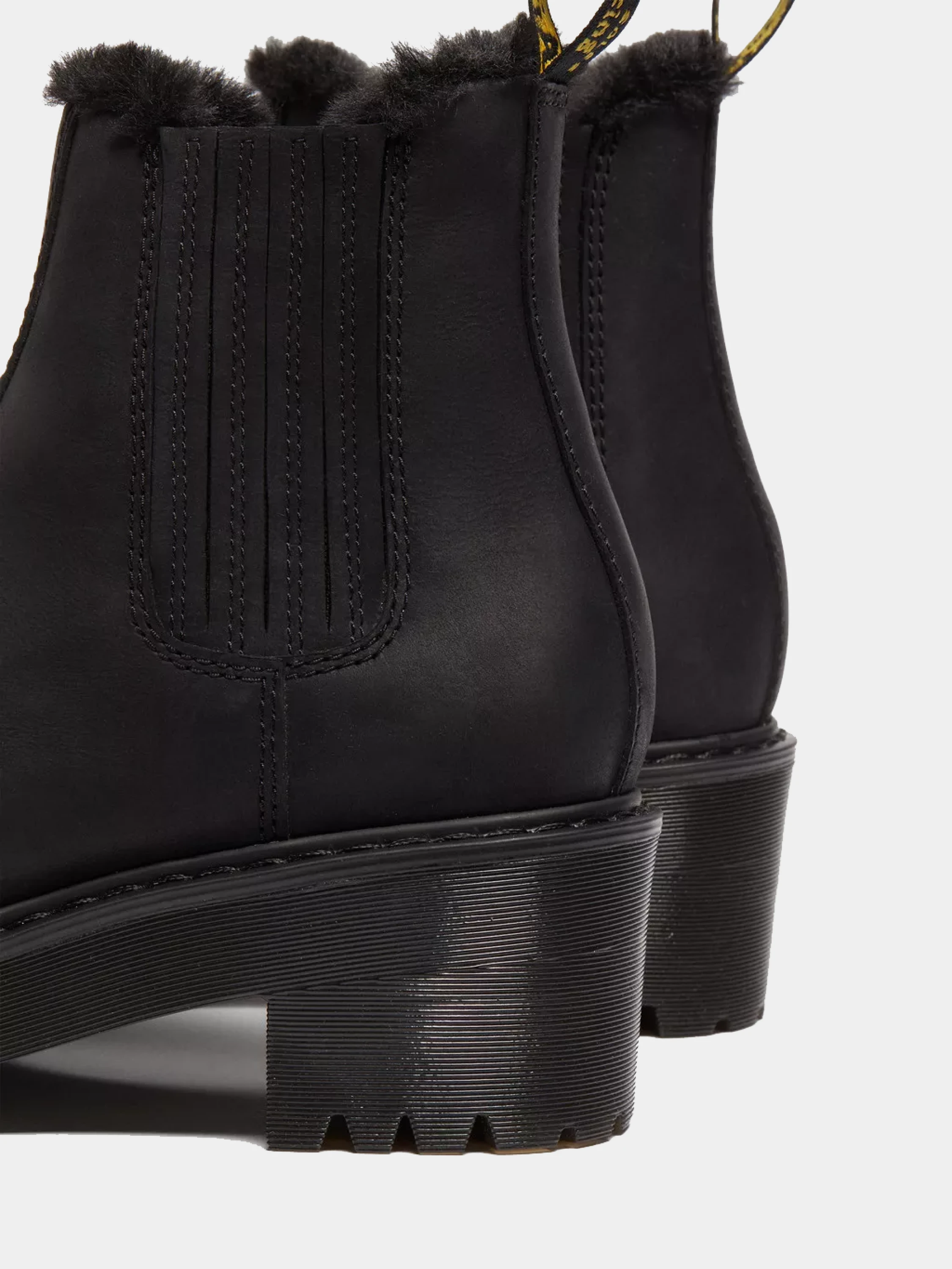 Челси Dr. Martens Rometty Faux Fur Leather Black