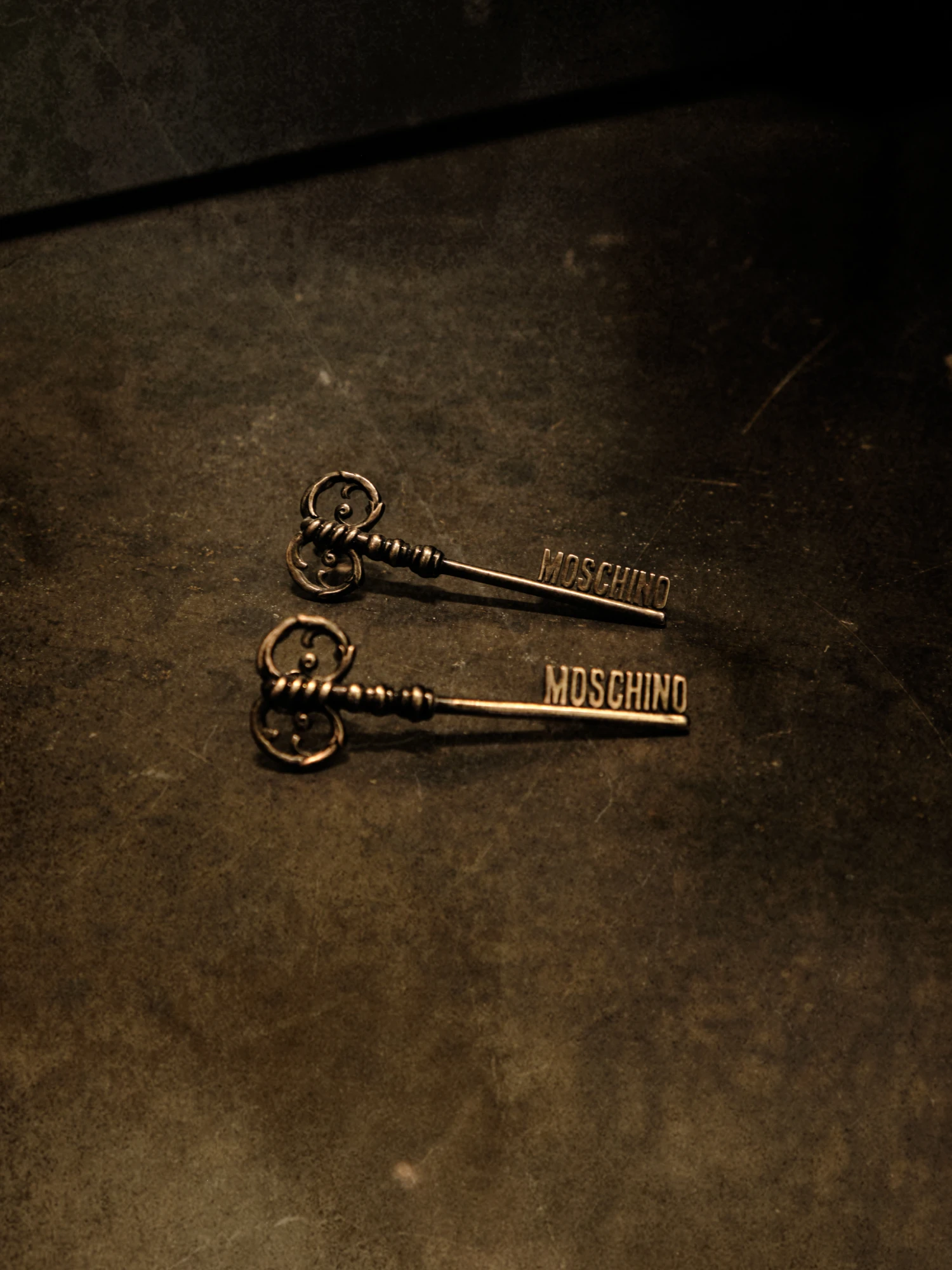 Серьги MOSCHINO Key Earrings