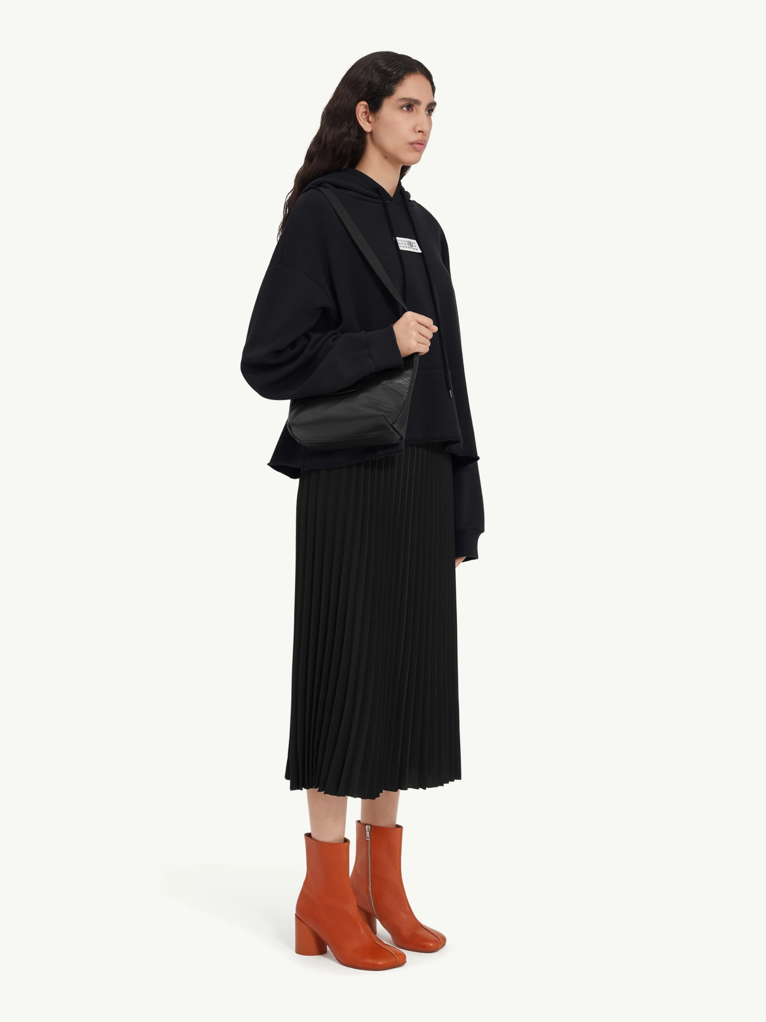 Женское худи MM6 Maison Margiela Unbrushed Black