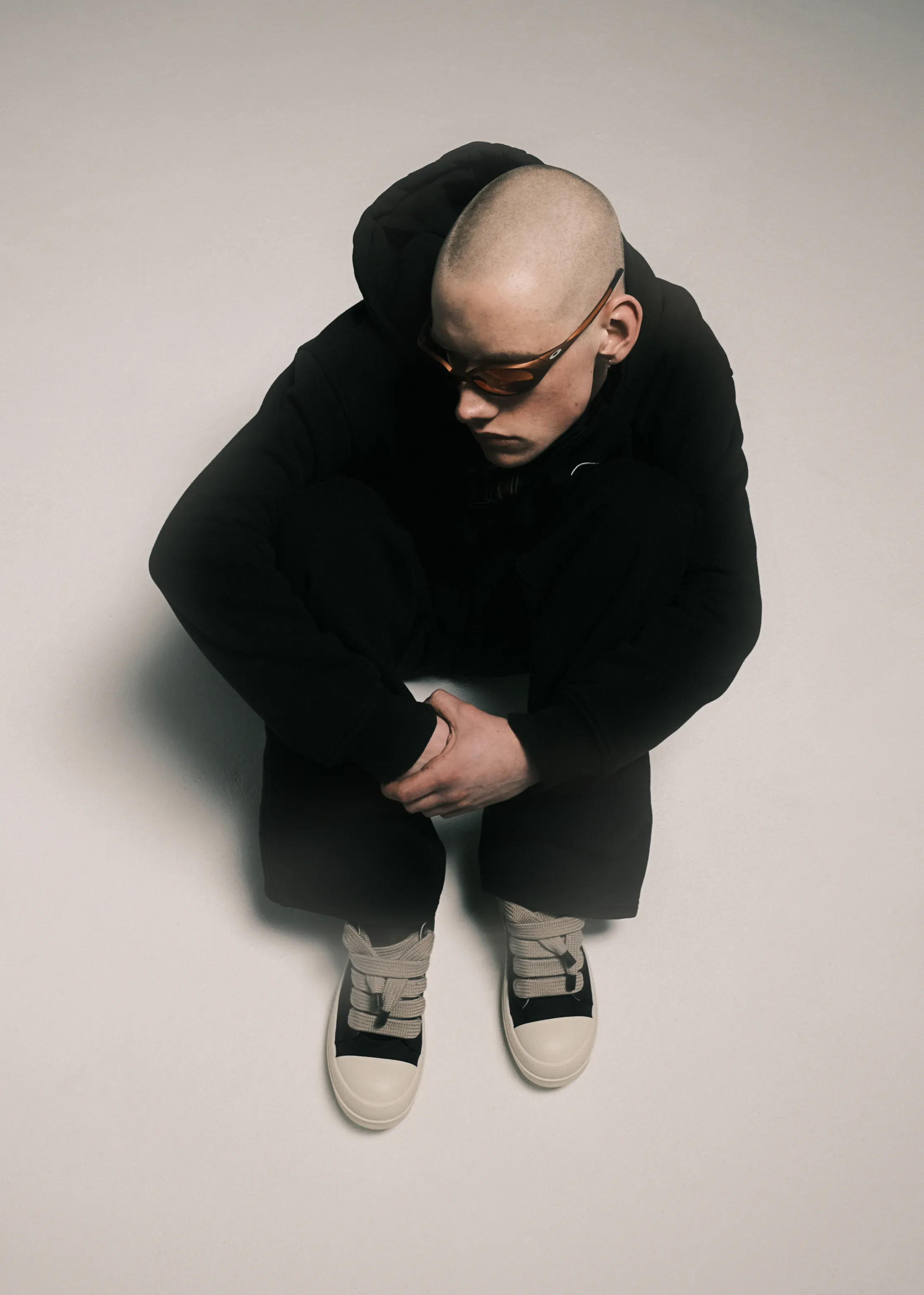 STUDIO SLOW FITS: главный герой — Rhude