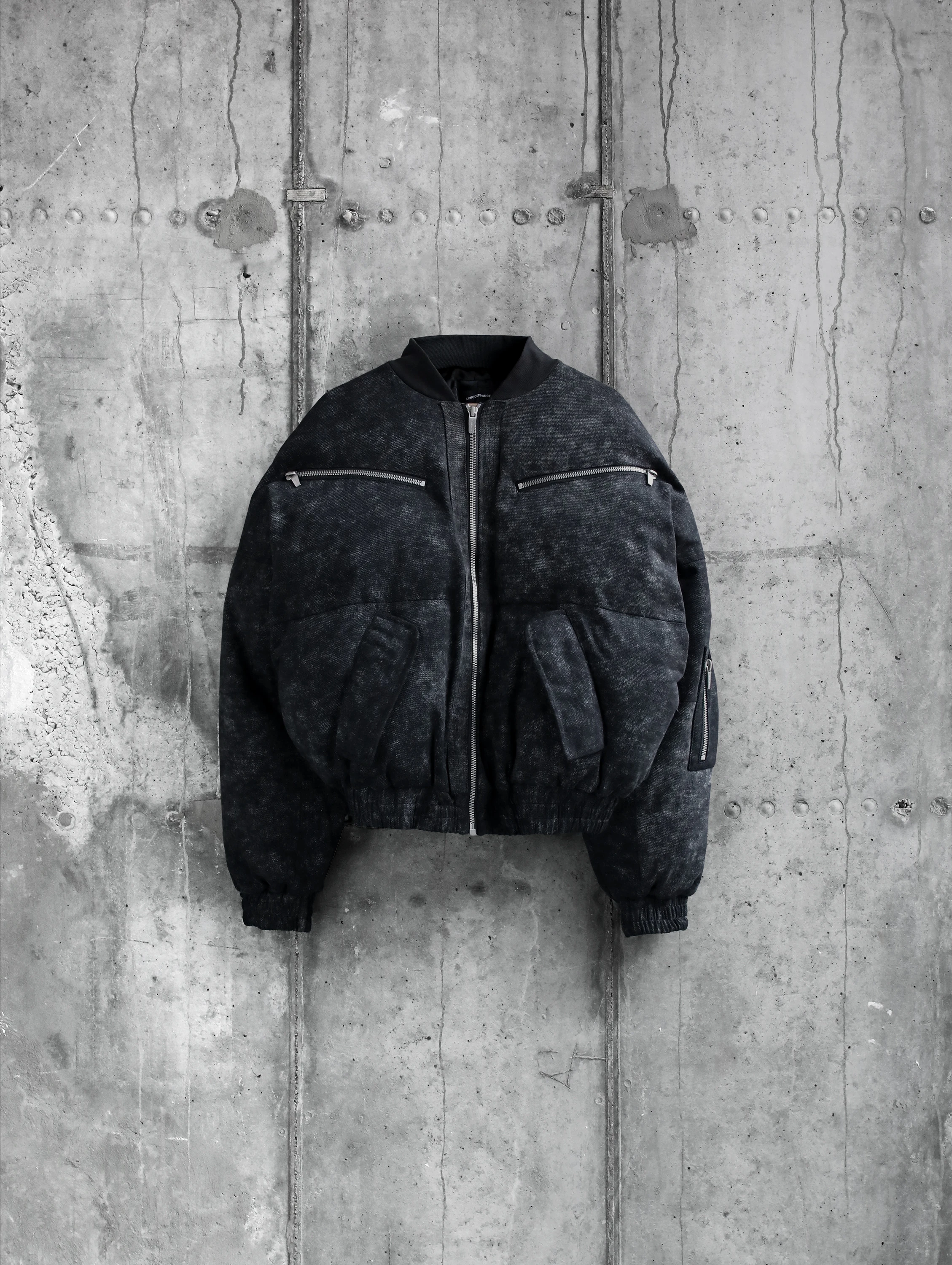 Пуховик ARNODEFRANCE Dirty Canvas Washed Black