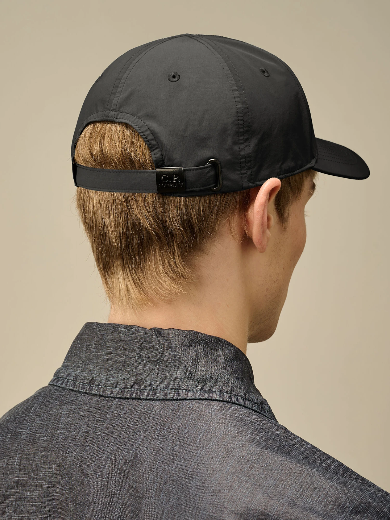 Кепка C.P. Company Chrome-R Logo Cap Black