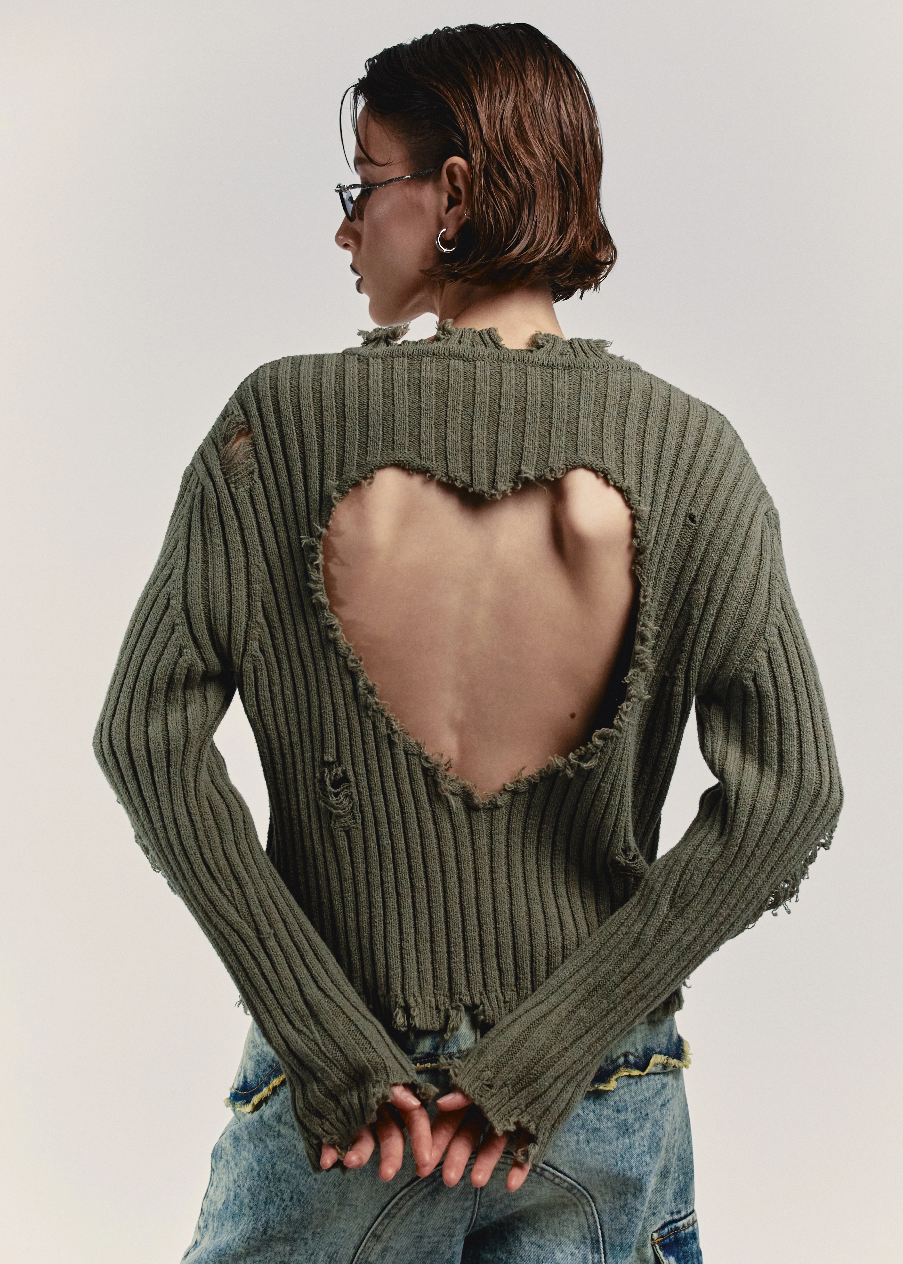 Женский свитер OPEN YY Damaged Heart Khaki