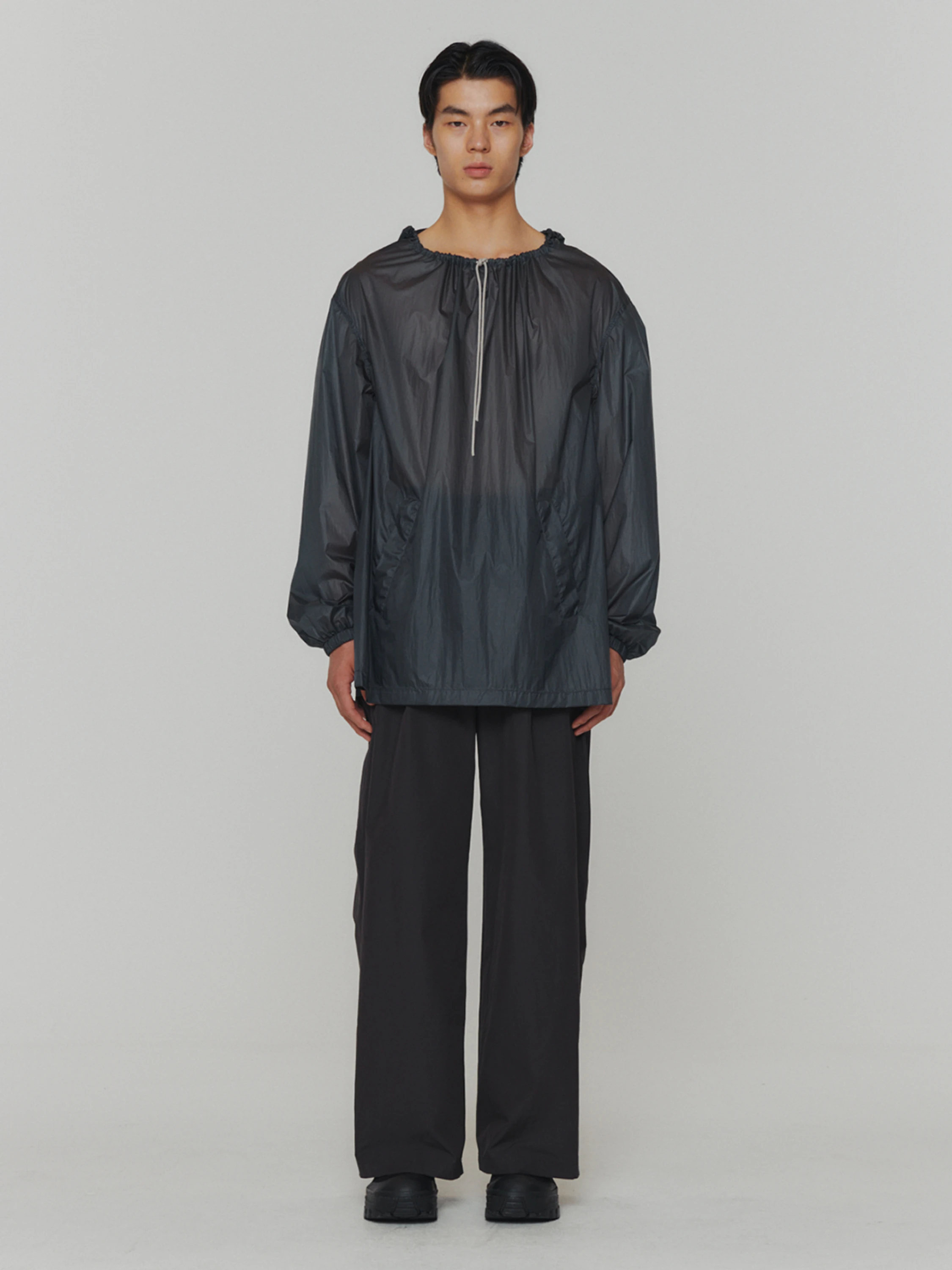 Брюки AMOMENTO Mens Two Tuck Wide Pants Charcoal