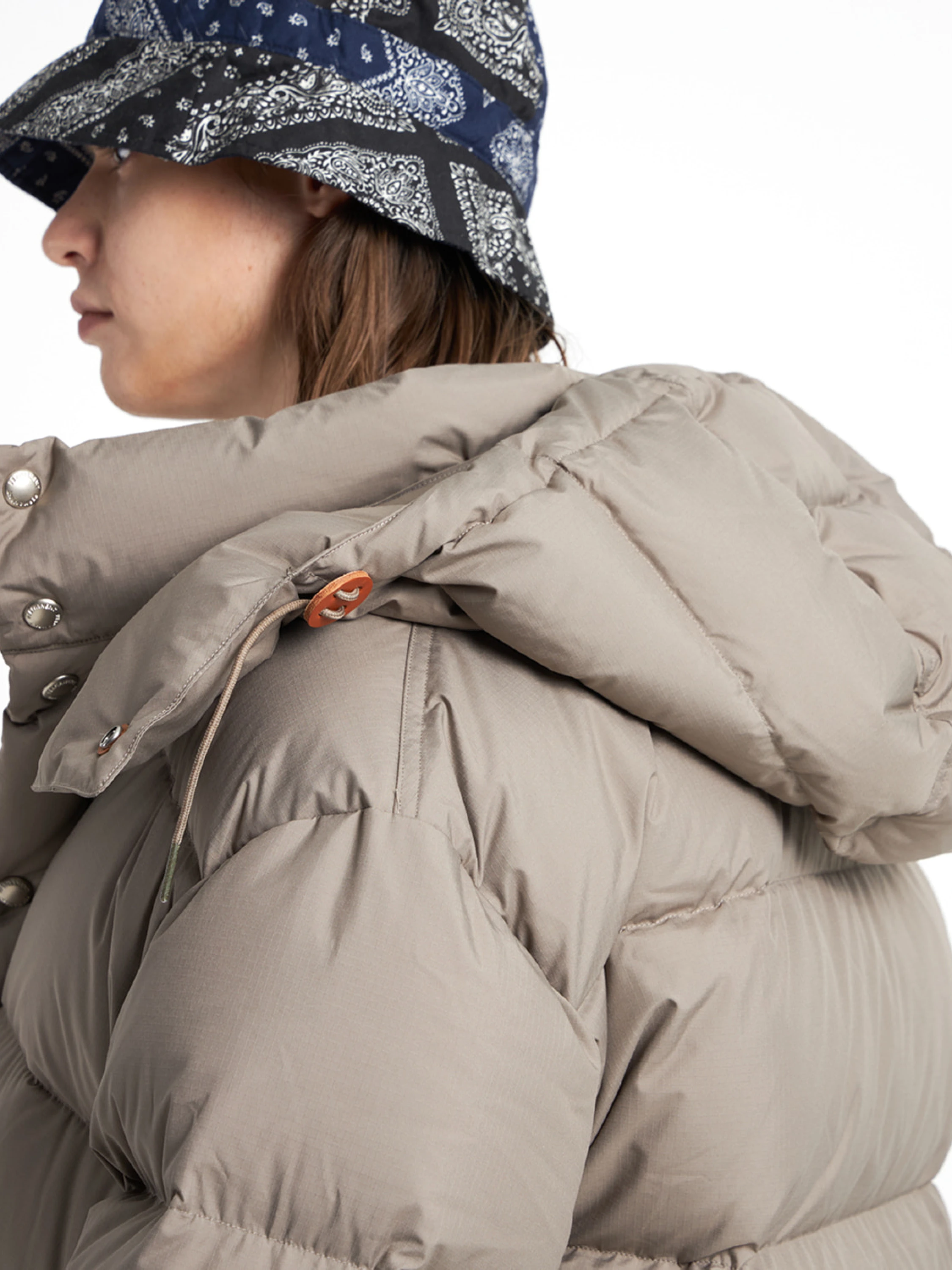 Пуховик EASTLOGUE PERMANENT PM Classic Sand Beige