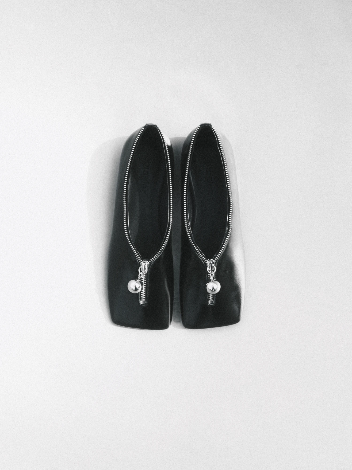 Женские туфли EPINGLER Silver Ball Toe Black
