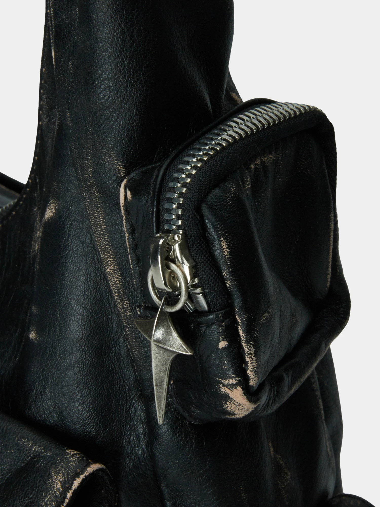 Сумка Thug Club Washed Leather Multi Pocket Black