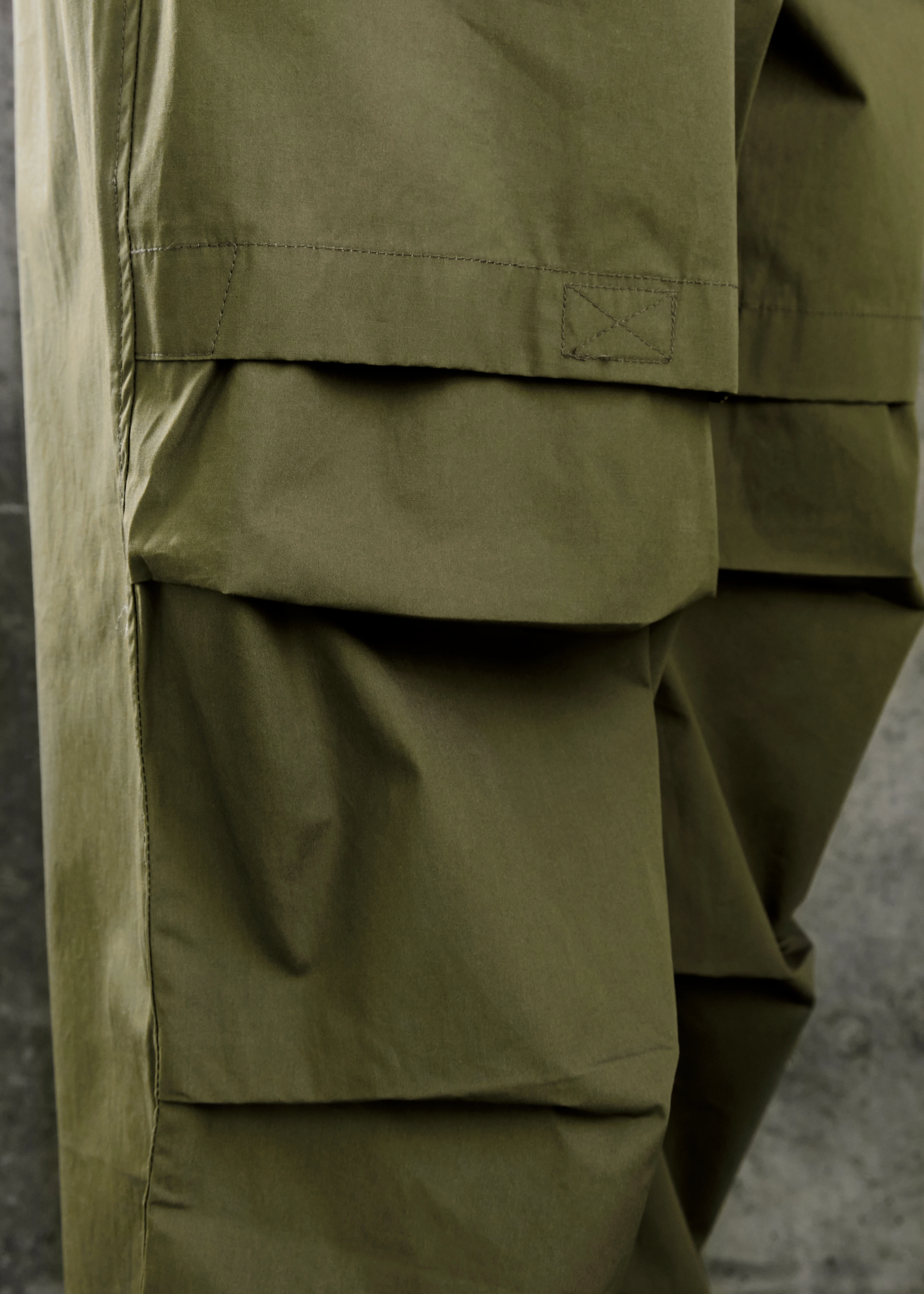 Брюки Uniform Bridge Velcro Parachute Pants Sage Green