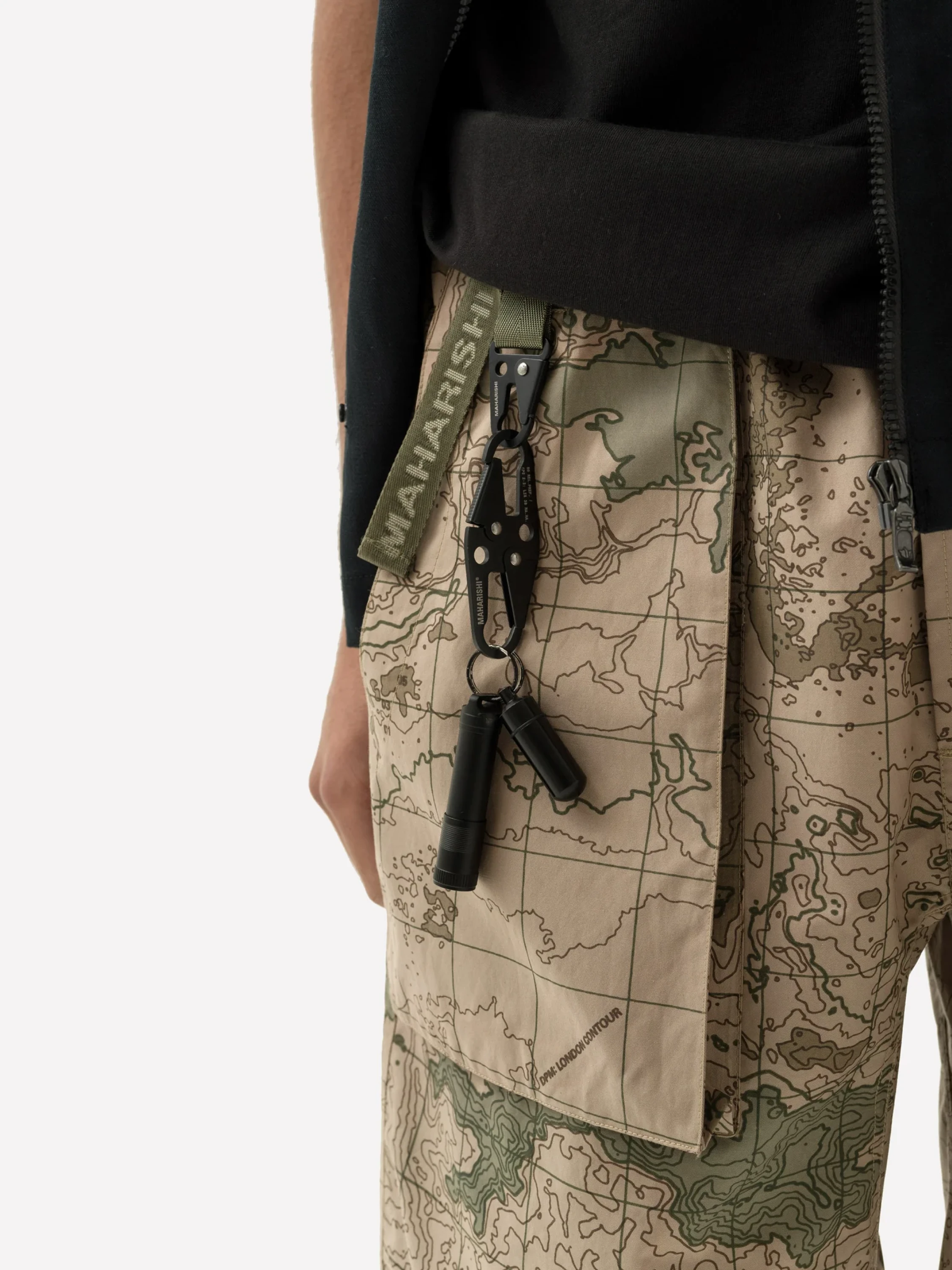 Карабин MAHARISHI 9351 XL Key Clip Black
