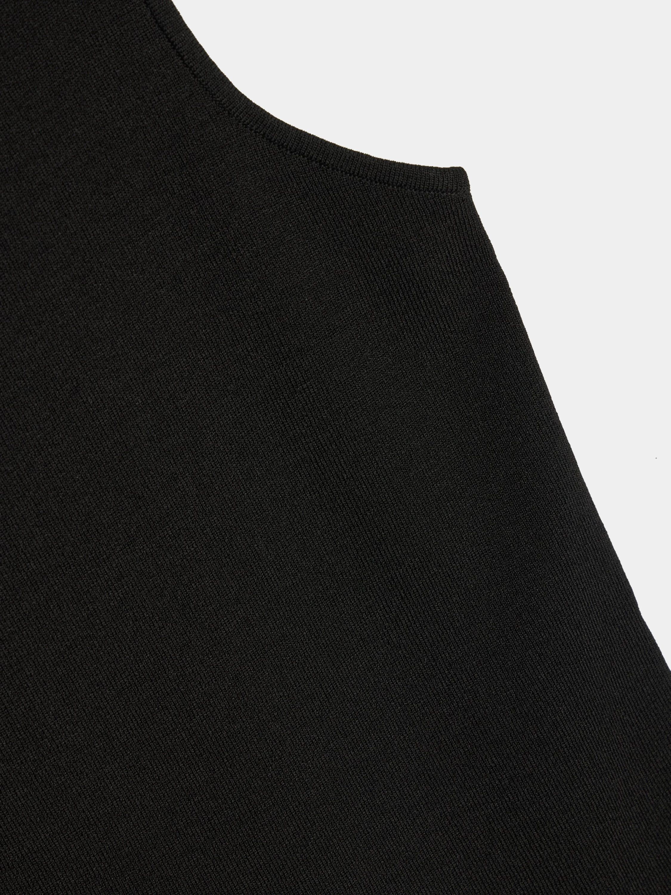 Женский топ AMOMENTO Cut-Out Sleeveless Top Black