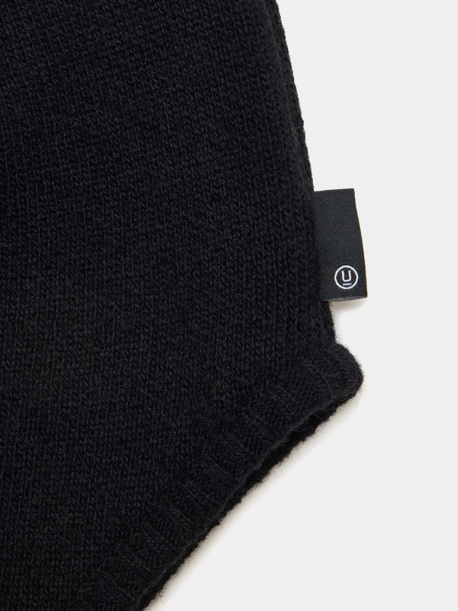 Шапка UNDERCOVER Embroidered Logo Black