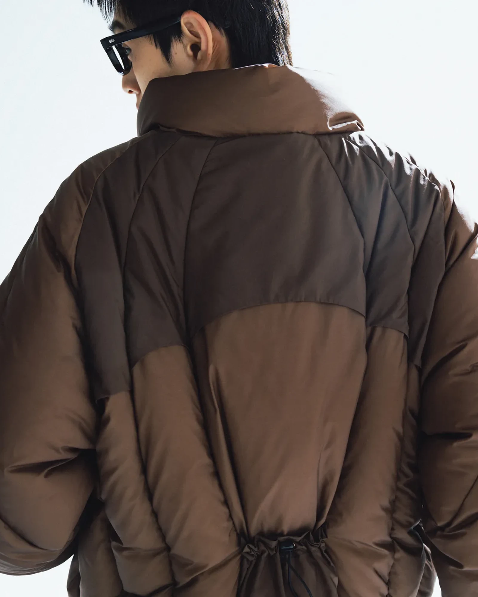 Пуховик ANGLAN Iconic Balloon Incision Down Brown