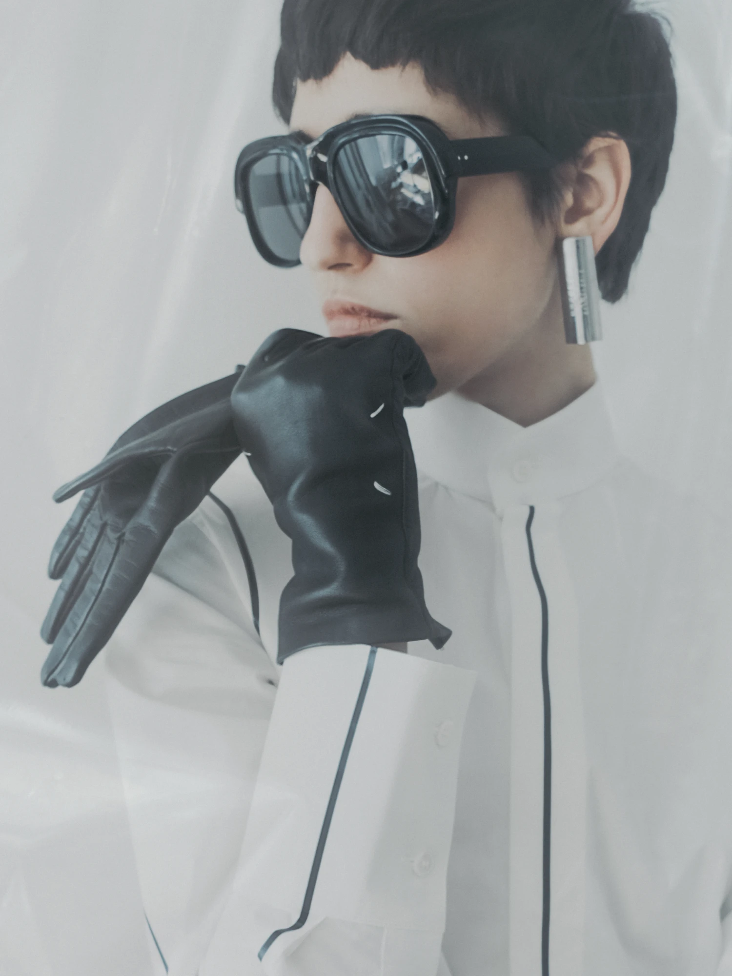 Женские перчатки Maison Margiela Four Stitches Black