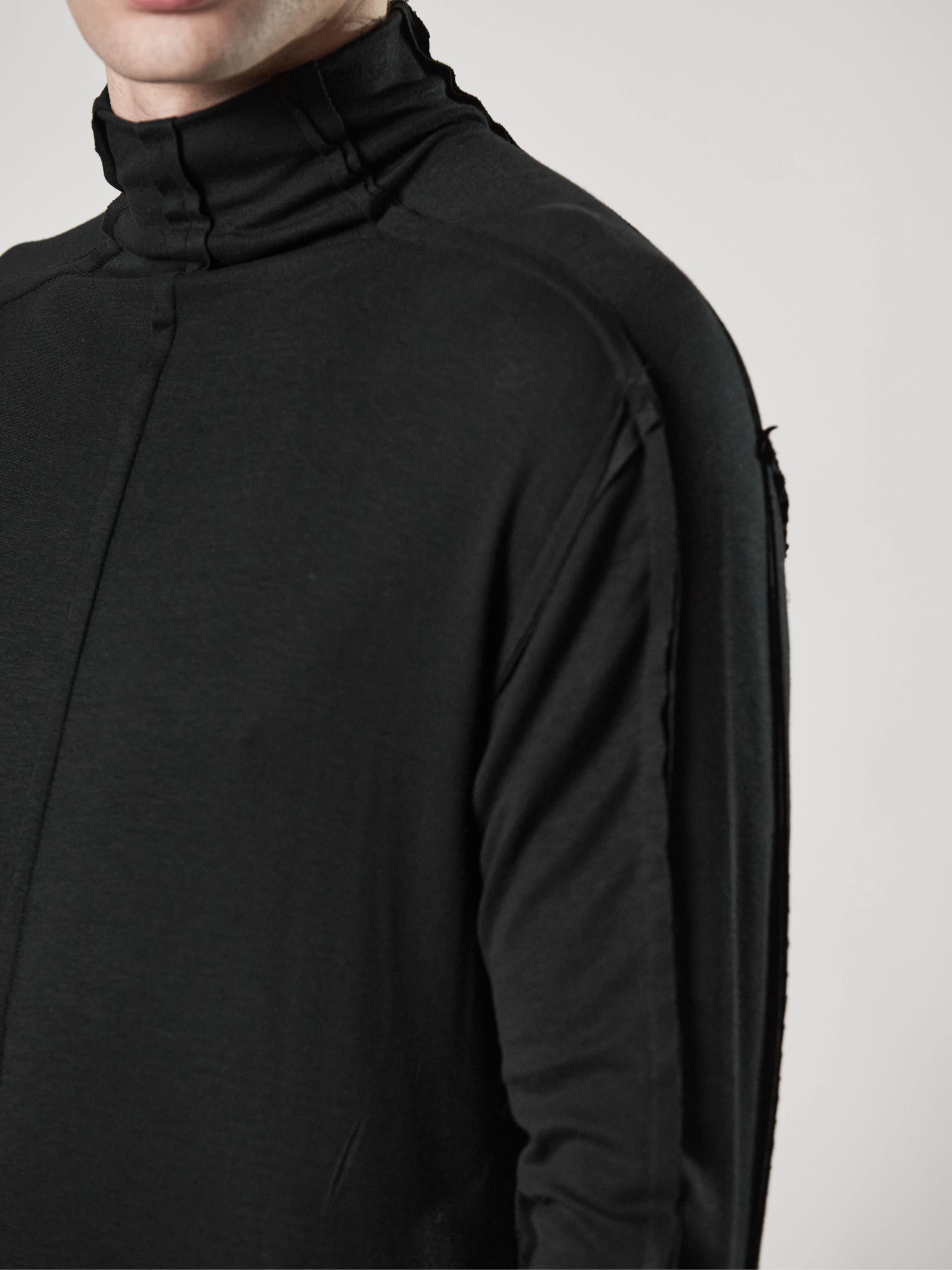 Бадлон thom/krom M TS 826 Black