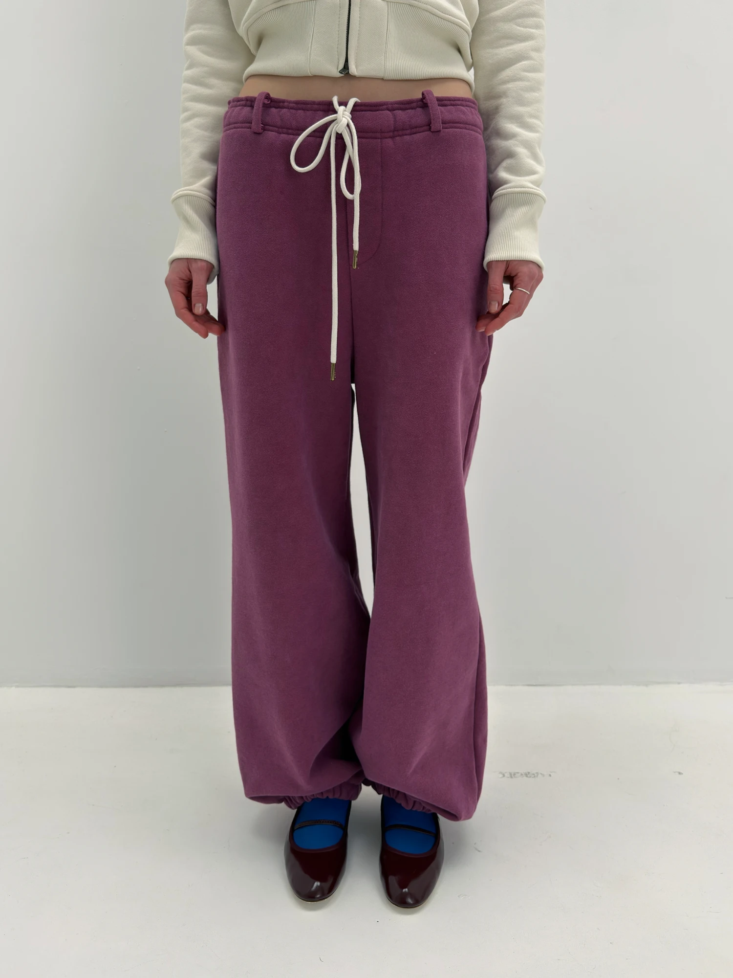 Брюки STUDIO SLOW X SINIY VSADNIK EXCLUSIVE Pinot Noir Trainer Pants
