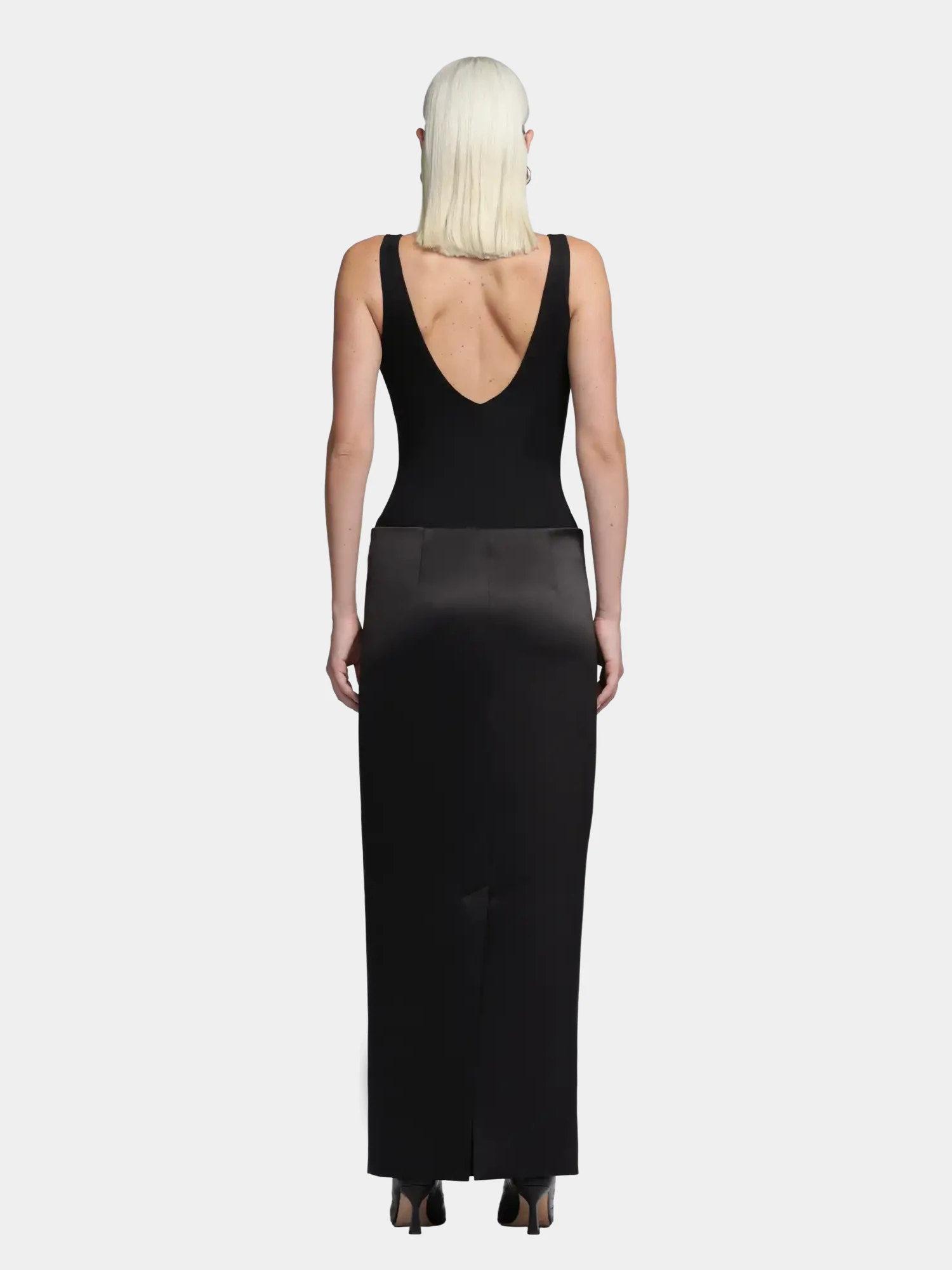 Женское боди entire studios V Neck Bodysuit Soot