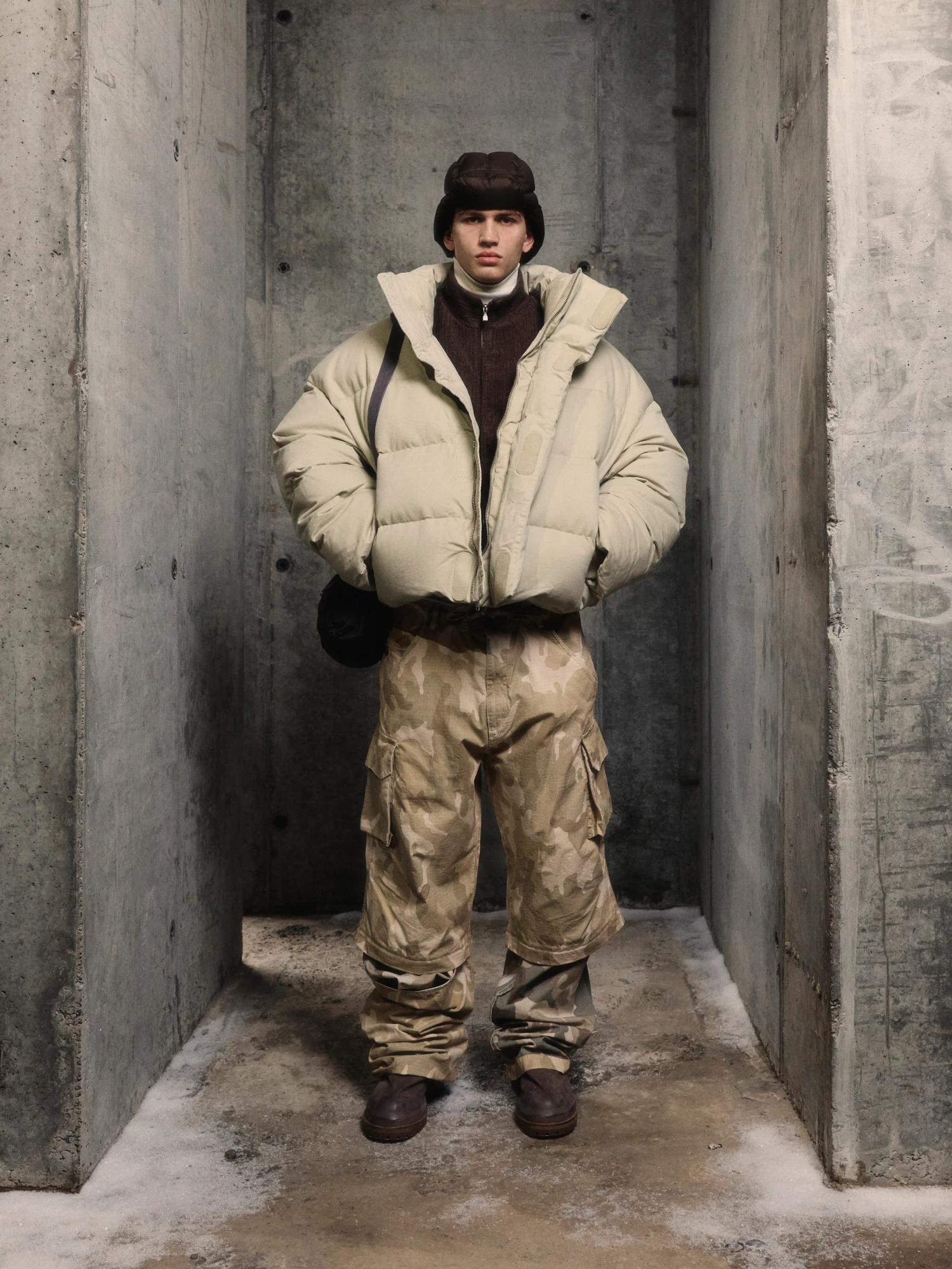 Брюки 424 Cargo Detachable Bermudas Washed Sand Camo Stone