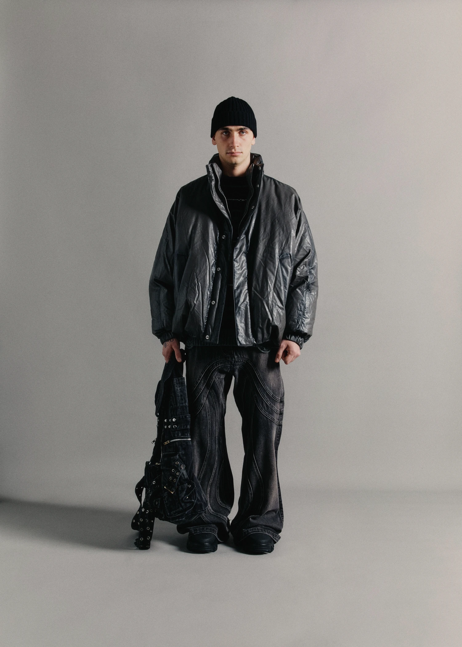 Шапка Uniform Bridge Wool Short Beanie Black