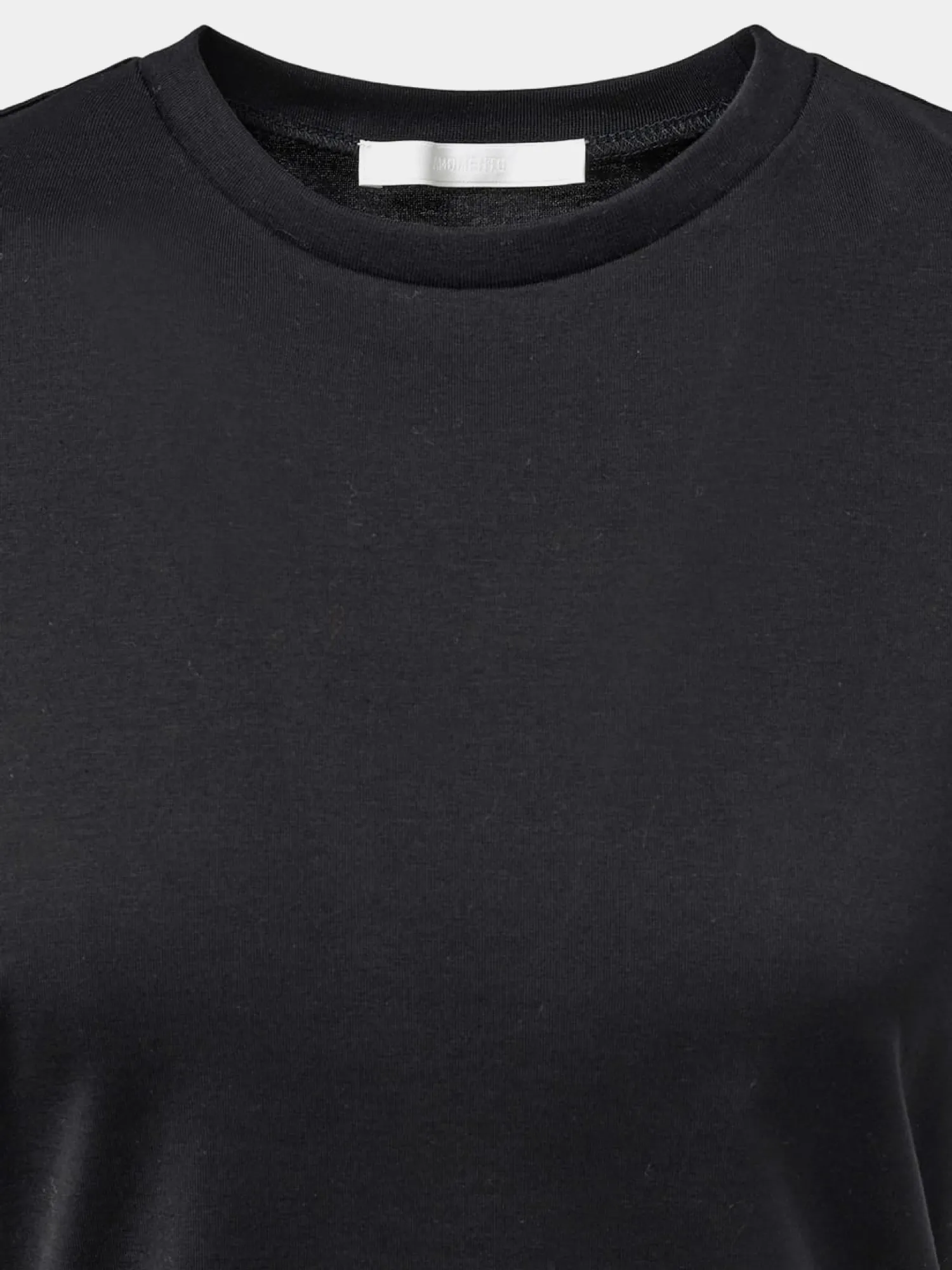 Женская футболка AMOMENTO Basic Black