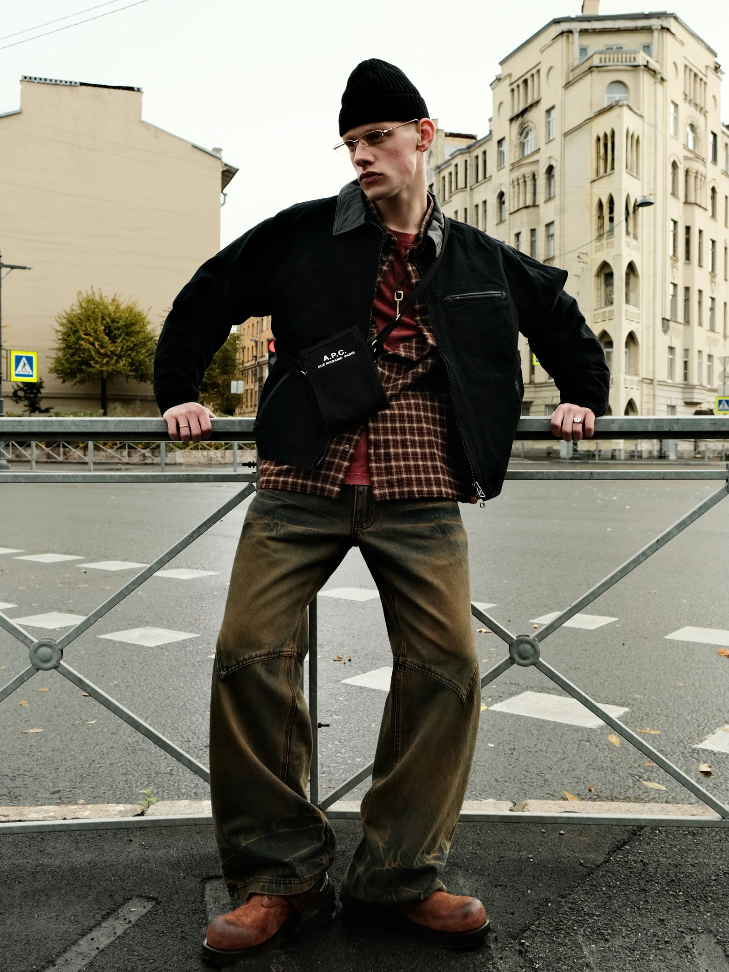Шапка Uniform Bridge Wool Short Beanie Black
